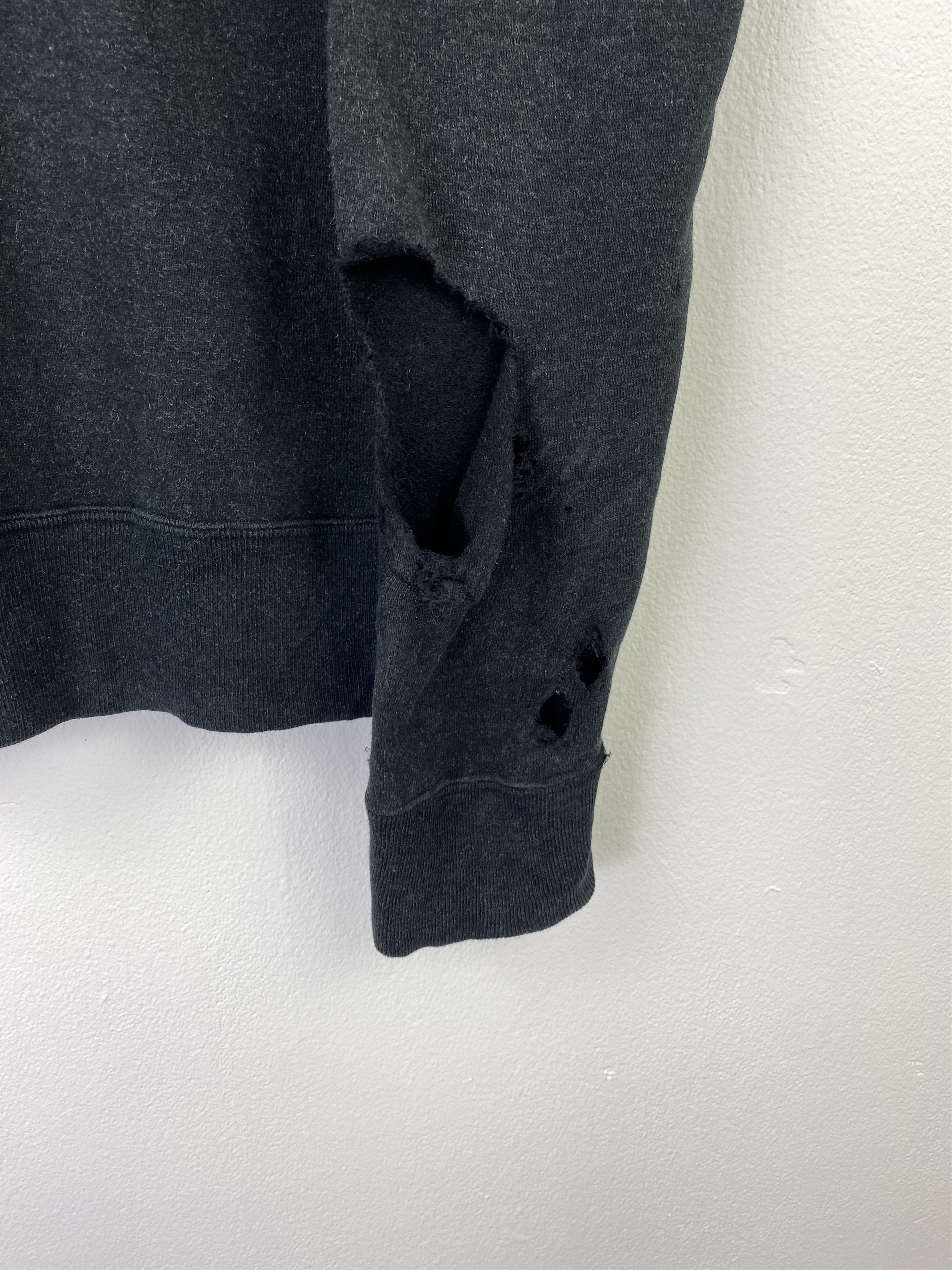 Hysteric Glamour Vintage Hysteric Glamour Distressed Sweatshirt SH0423 Size US L / EU 52-54 / 3 - 8 Thumbnail