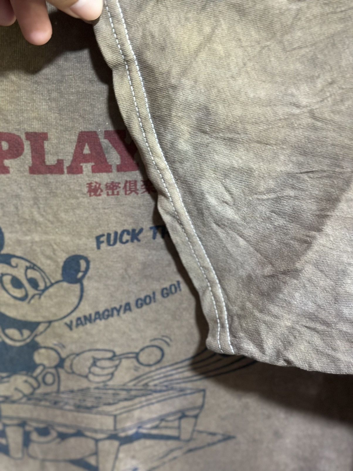 Gildan Thrashed Vintage Playboy Rat Bones Sun Faded Tee Size US L / EU 52-54 / 3 - 6 Thumbnail