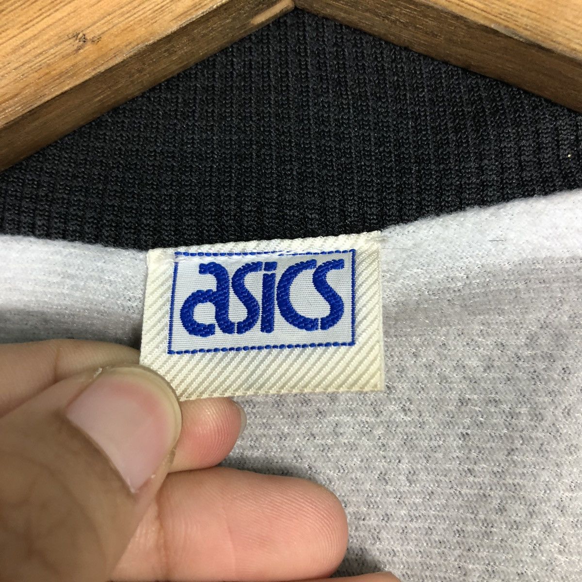 Japanese Brand 📌Vintage Light Bomber Jacket Zipper Asics Streetwear Size US L / EU 52-54 / 3 - 19 Thumbnail
