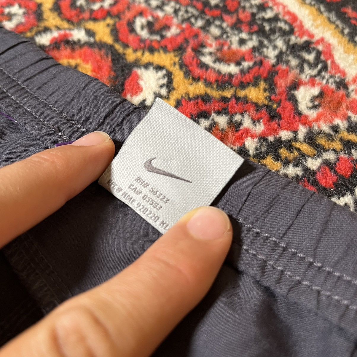 Nike × Vintage VINTAGE NYLON NIKE PANTS WITH STRIPES🎯 Size US 42 / EU 58 - 8 Thumbnail
