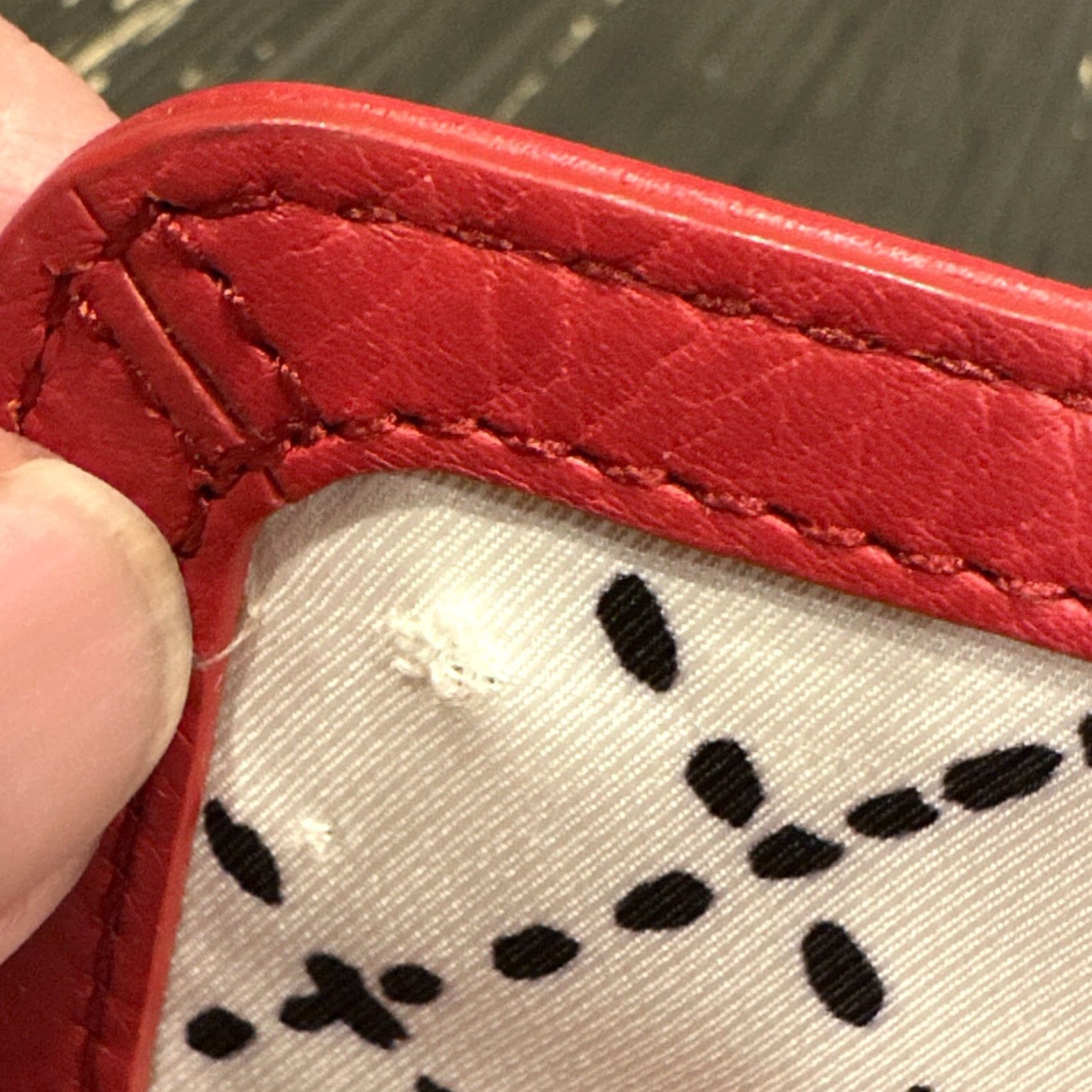 Vintage Kate Spade Chrystie Street Wristlet Purse Red Leather Medium Pyramid Turn Lock Womens Size ONE SIZE - 5 Thumbnail