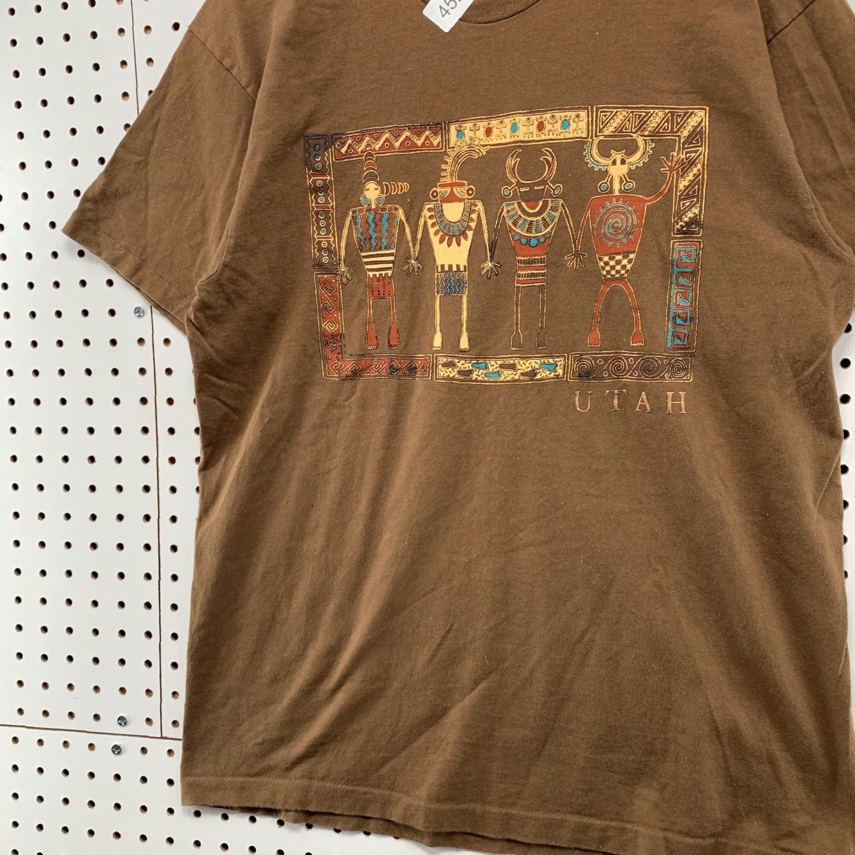 Anvil VINTAGE Anvil Shirt Mens L Brown 90s Tribal Utah Graphic Print T-Shirt Size US L / EU 52-54 / 3 - 3 Thumbnail