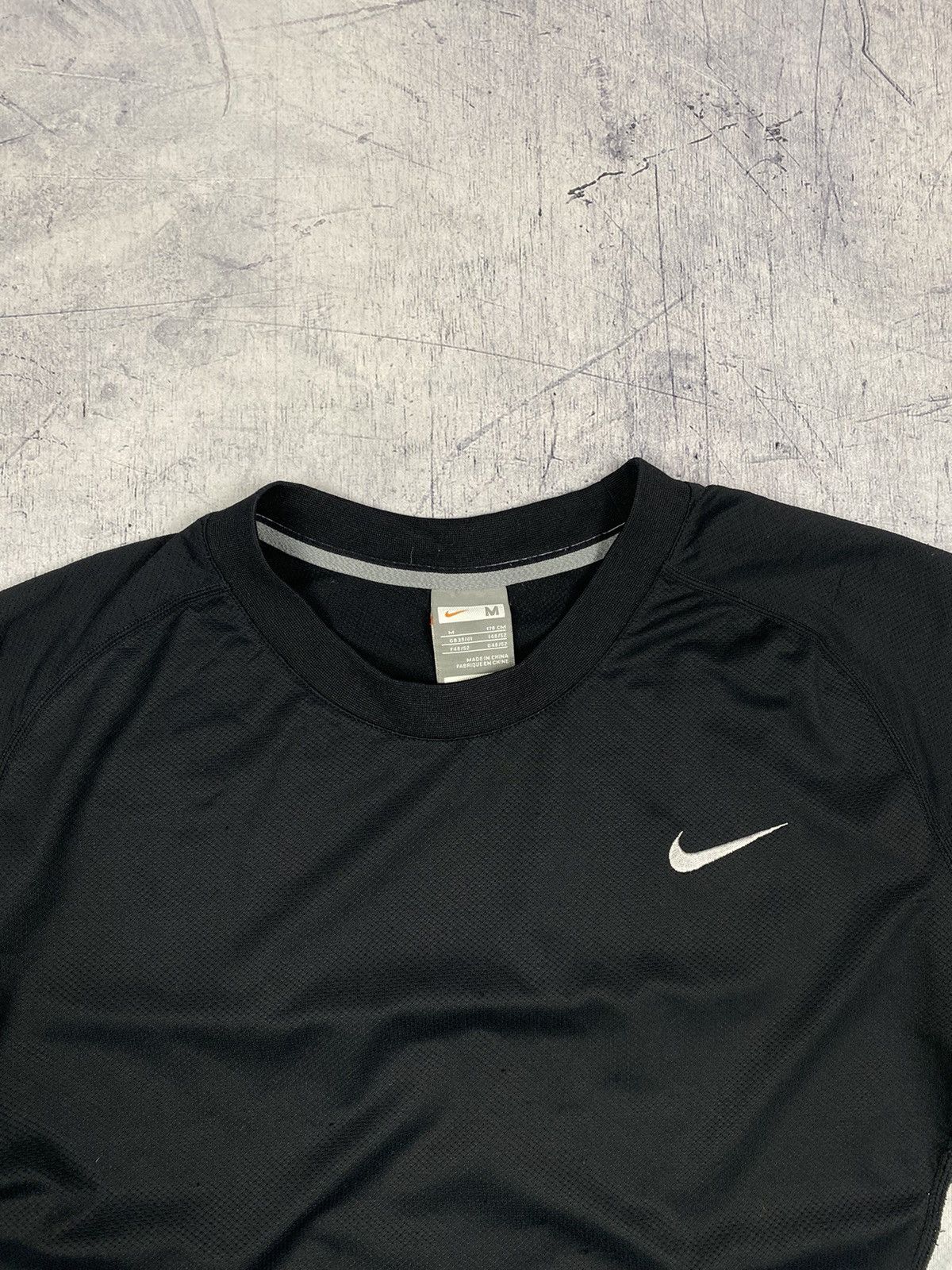 Nike × Vintage Vintage 00s Nike Y2K Drill Tee Size US M / EU 48-50 / 2 - 5 Thumbnail