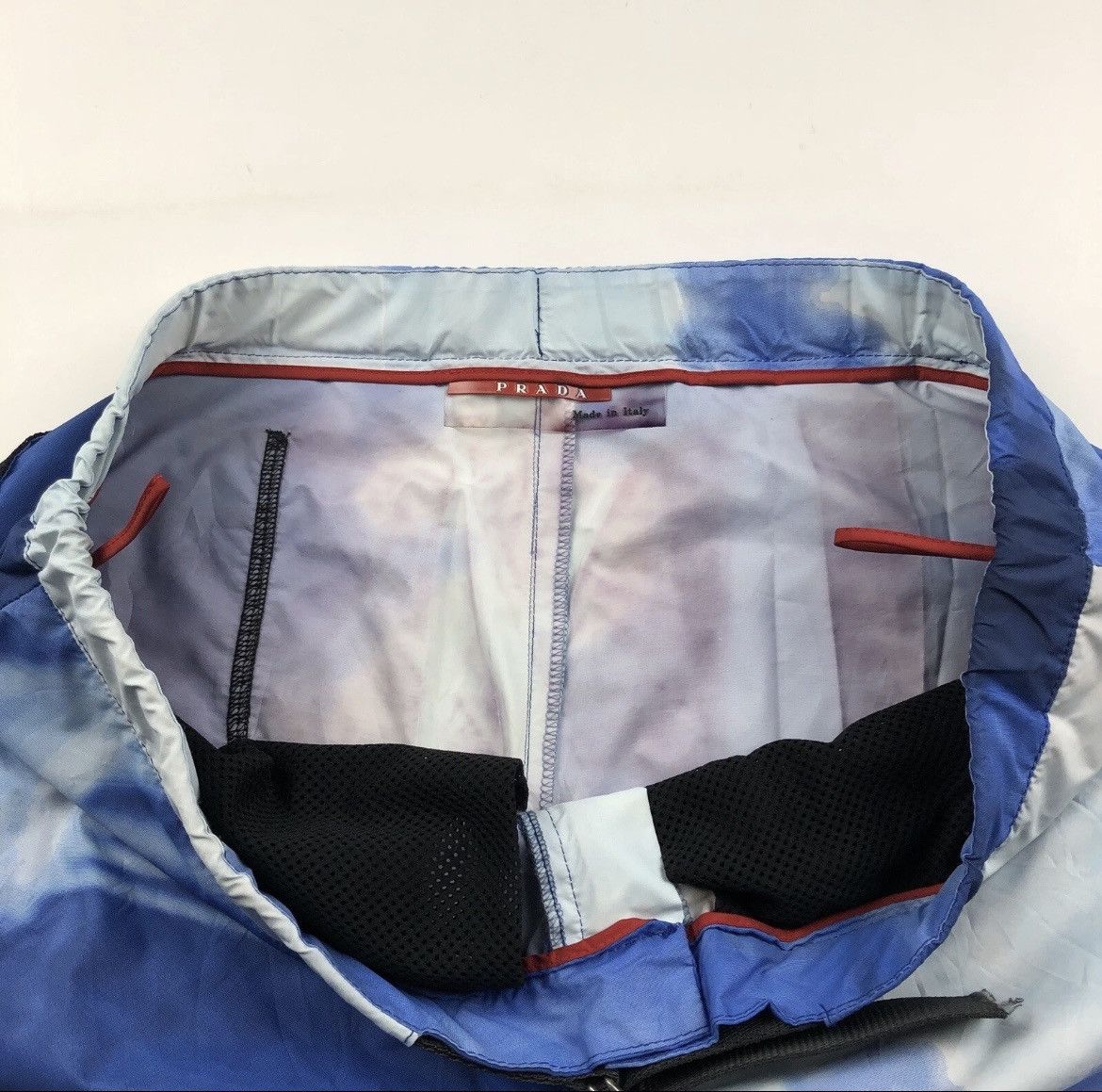 Prada SS 2000 Prada Blue Tie Dye Tech Pants 2 in 1 Shorts Size 50 Size US 36 / EU 52 - 4 Thumbnail