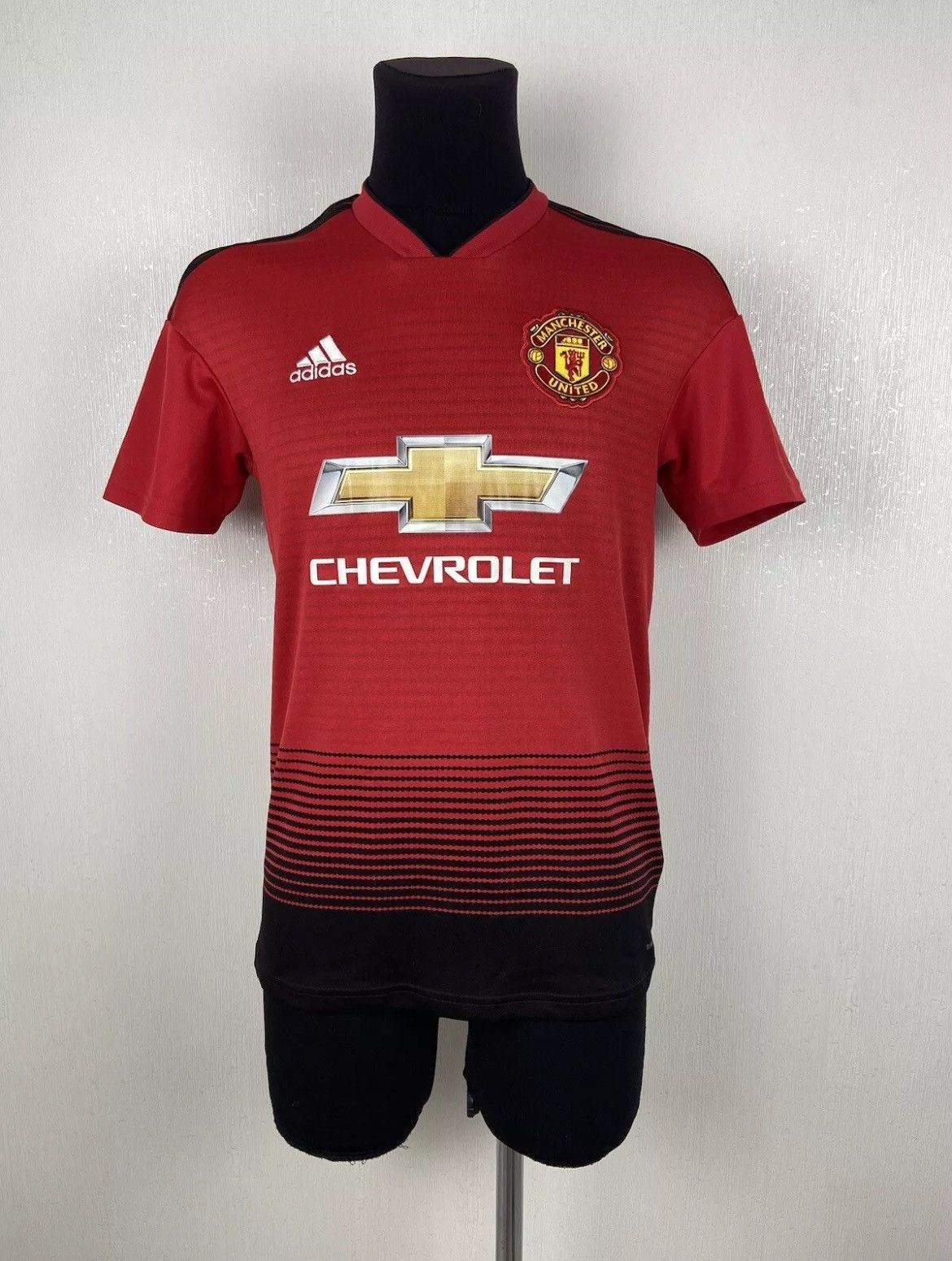 Adidas Manchester United FC 2018/19 Home Jersey Shirt Adidas Size S Size US S / EU 44-46 / 1 - 1 Thumbnail