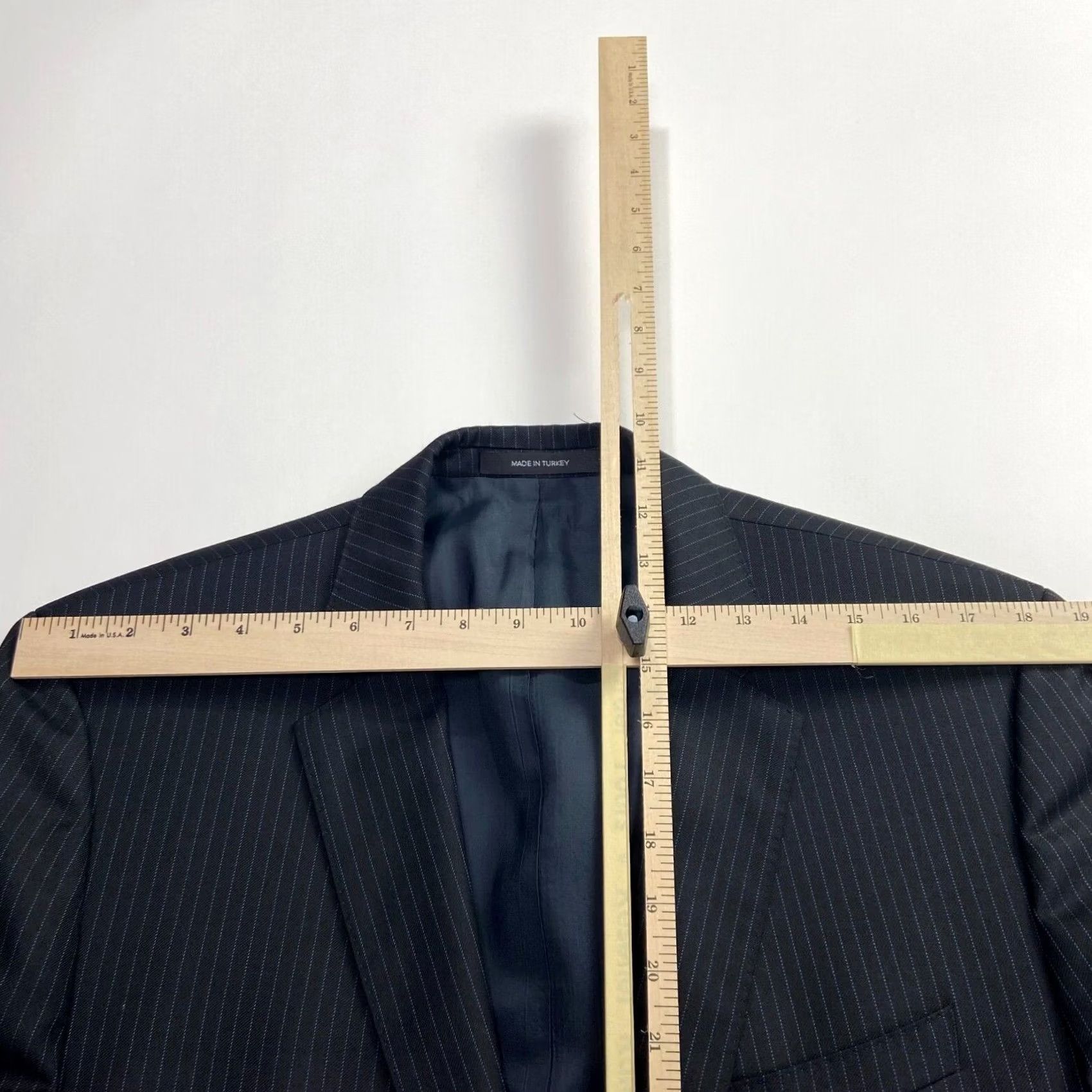 Hugo Boss Hugo Boss 42R Mens Sport Coat Navy Blue - Size 42 - Wool Jacket - Classic Style Size US XS / EU 42 / 0 - 7 Thumbnail