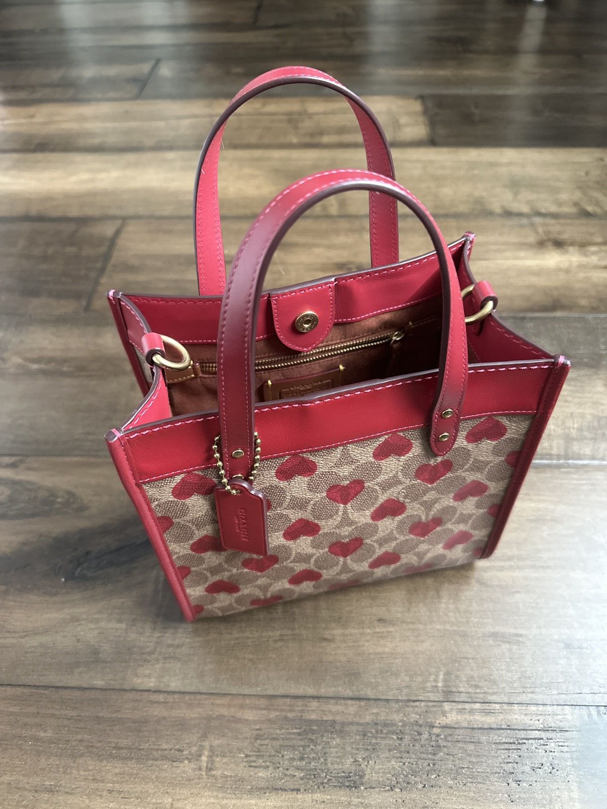Coach Coach Field Tote 22 Heart Print Size ONE SIZE - 2 Thumbnail