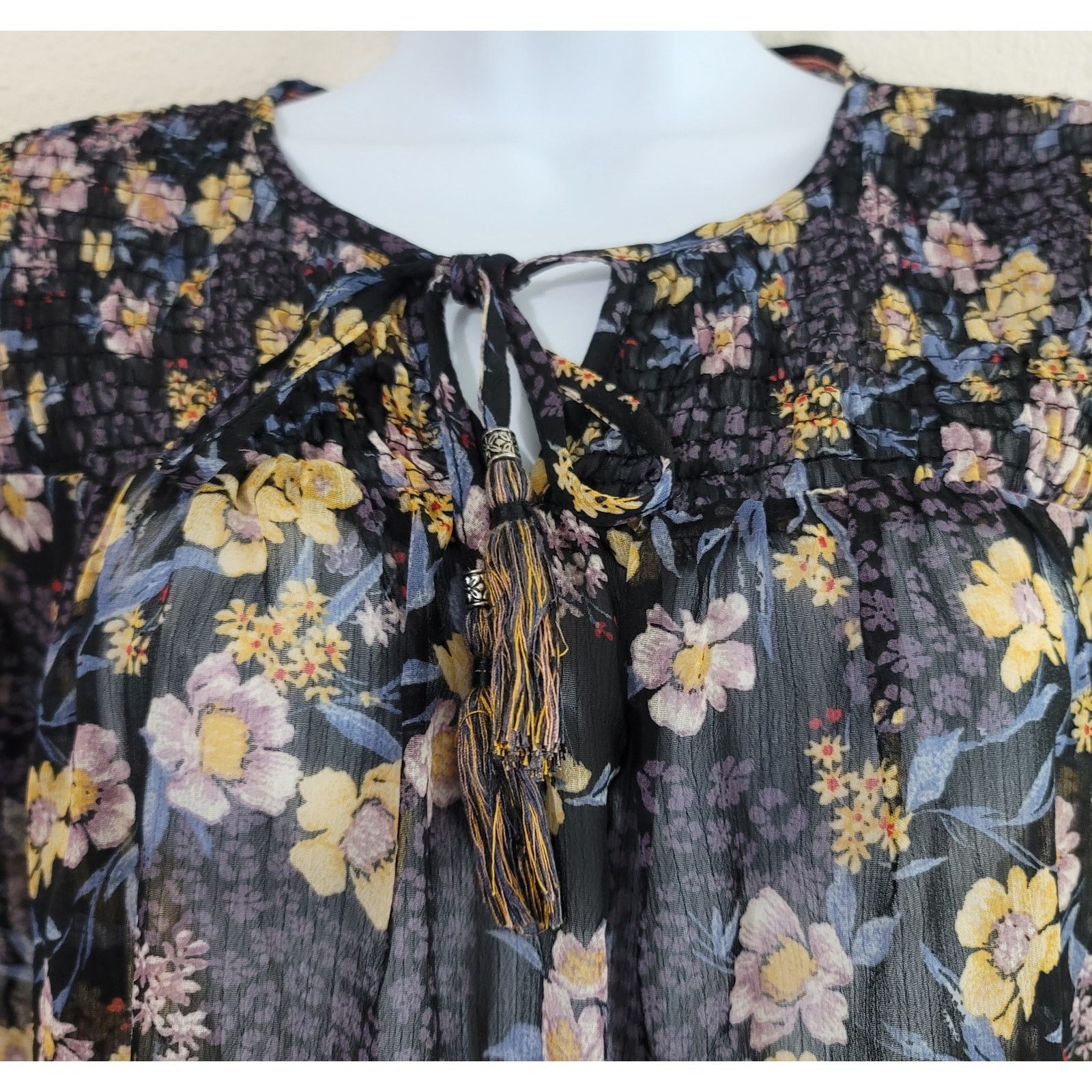 Other Knox Rose Black Floral Print Sheer Top Small Capped Sleeves Size S / US 4 / IT 40 - 2 Thumbnail