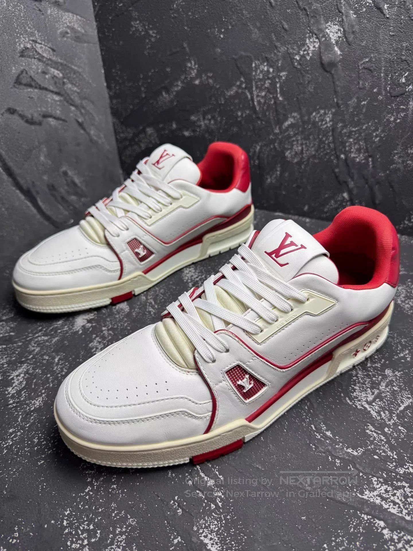 Louis Vuitton White Low. Size US 9 / EU 42 - 1 Thumbnail