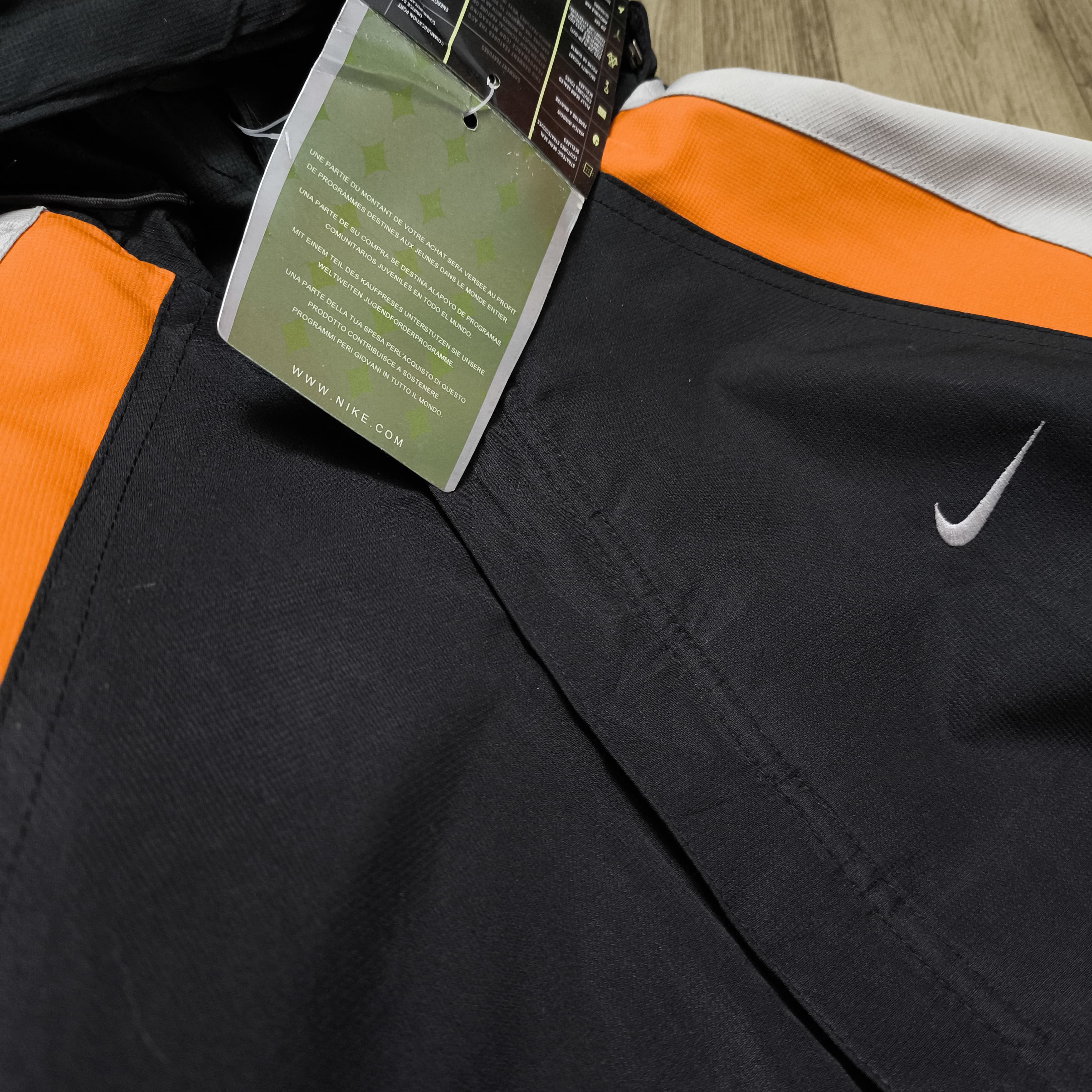 Goretex × Nike ACG NOS Nike ACG Tech Training Jacket 20's Size US XL / EU 56 / 4 - 11 Thumbnail