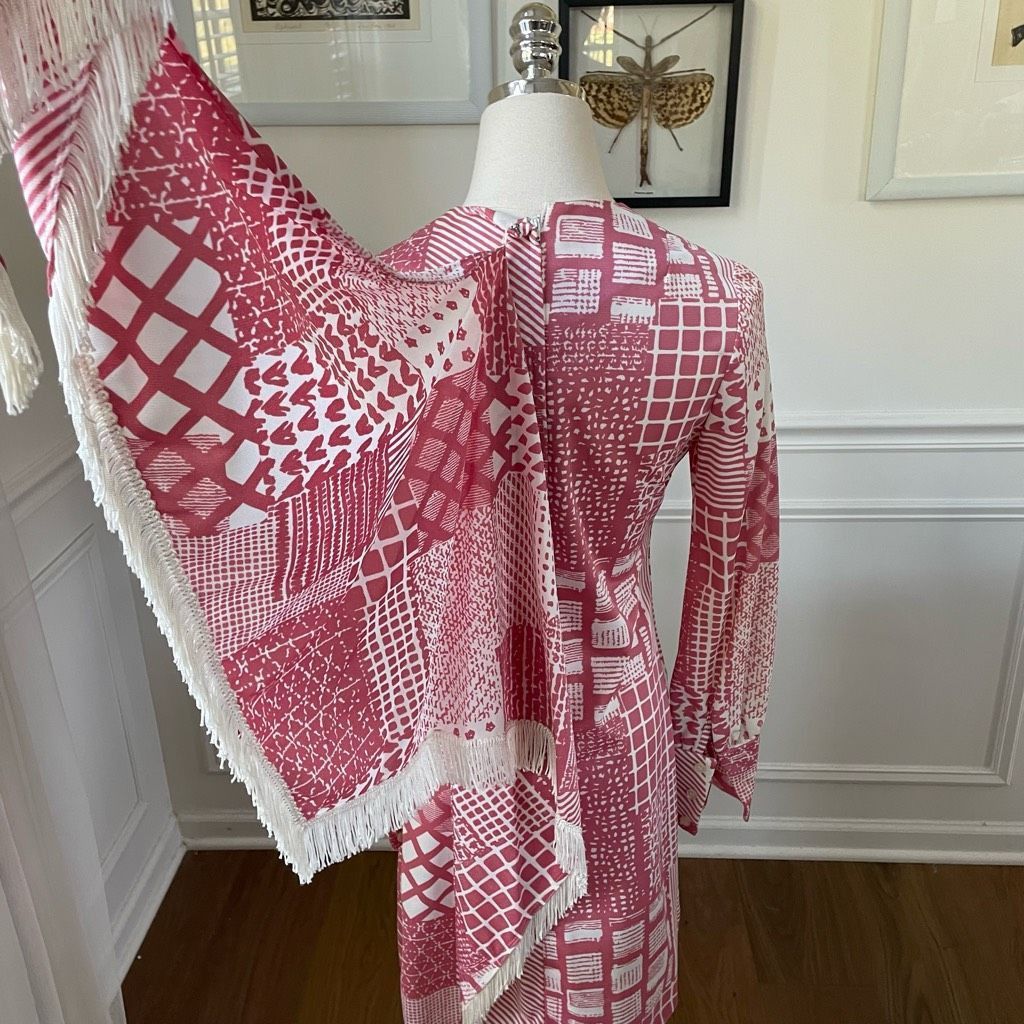 Vintage 70s Mauve Pink White Retro Print Shift Dress Scarf X