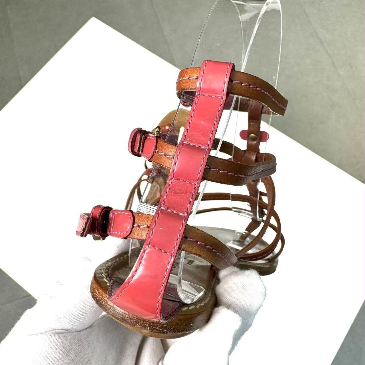 Louis Vuitton LOUIS VUITTON Flower Leather Sandals Size US 5.5 / IT 35.5 - 4 Thumbnail