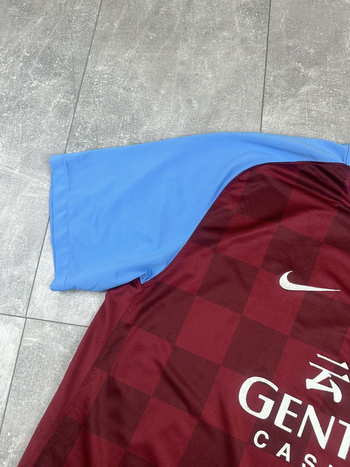Nike Nike Aston Villa 2011/12 Home Soccer Football Jersey Size US XXL / EU 58 / 5 - 8 Thumbnail