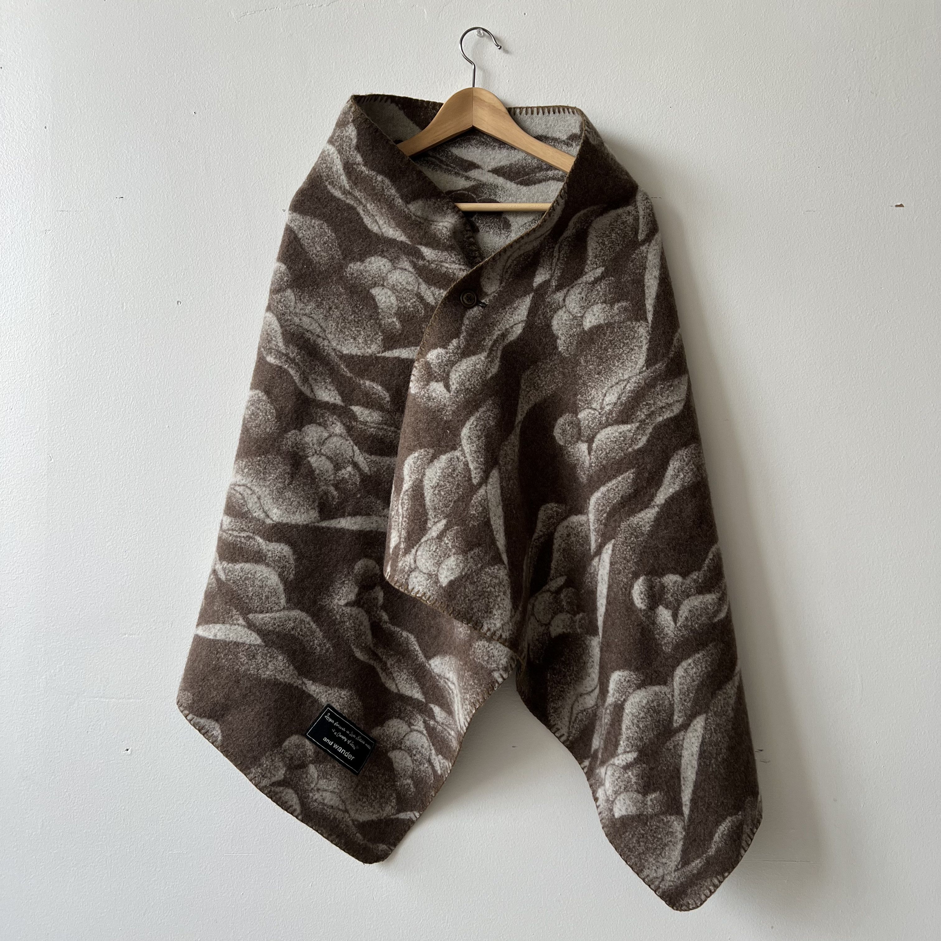 And Wander Mountain Camo Wool Blanket - Brown Size ONE SIZE - 1 Thumbnail