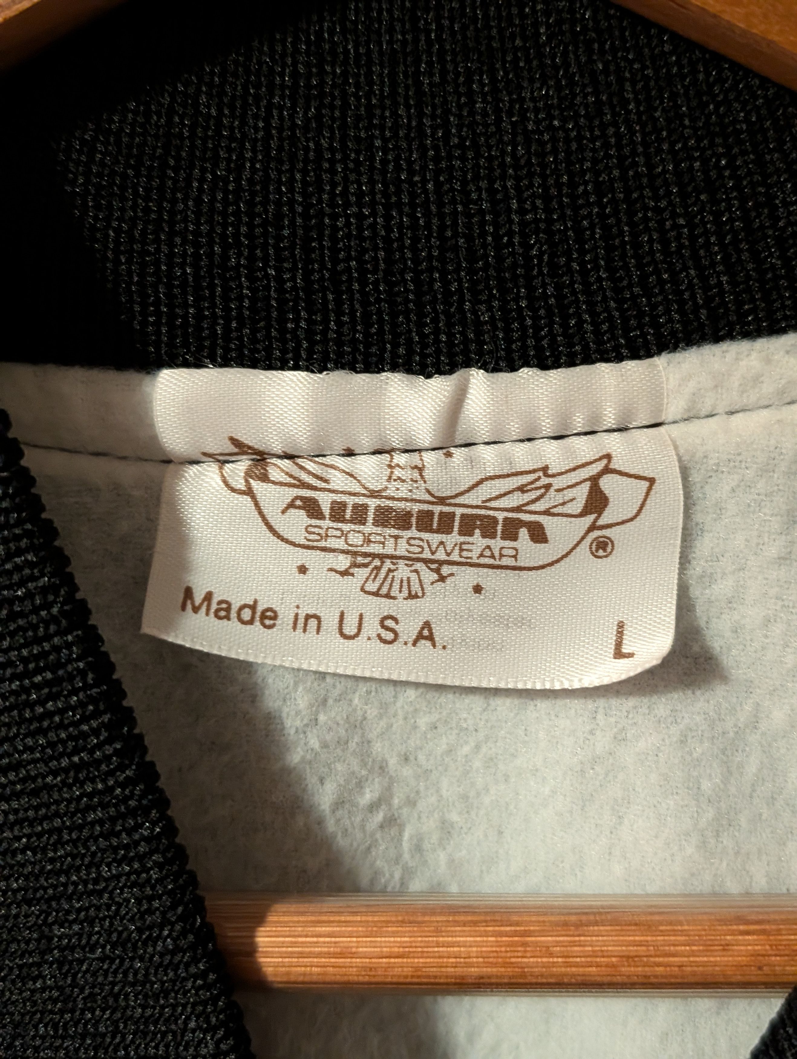 Vintage Vintage Auburn Sportswear Satin Bomber Jacket Printing Size US L / EU 52-54 / 3 - 5 Thumbnail
