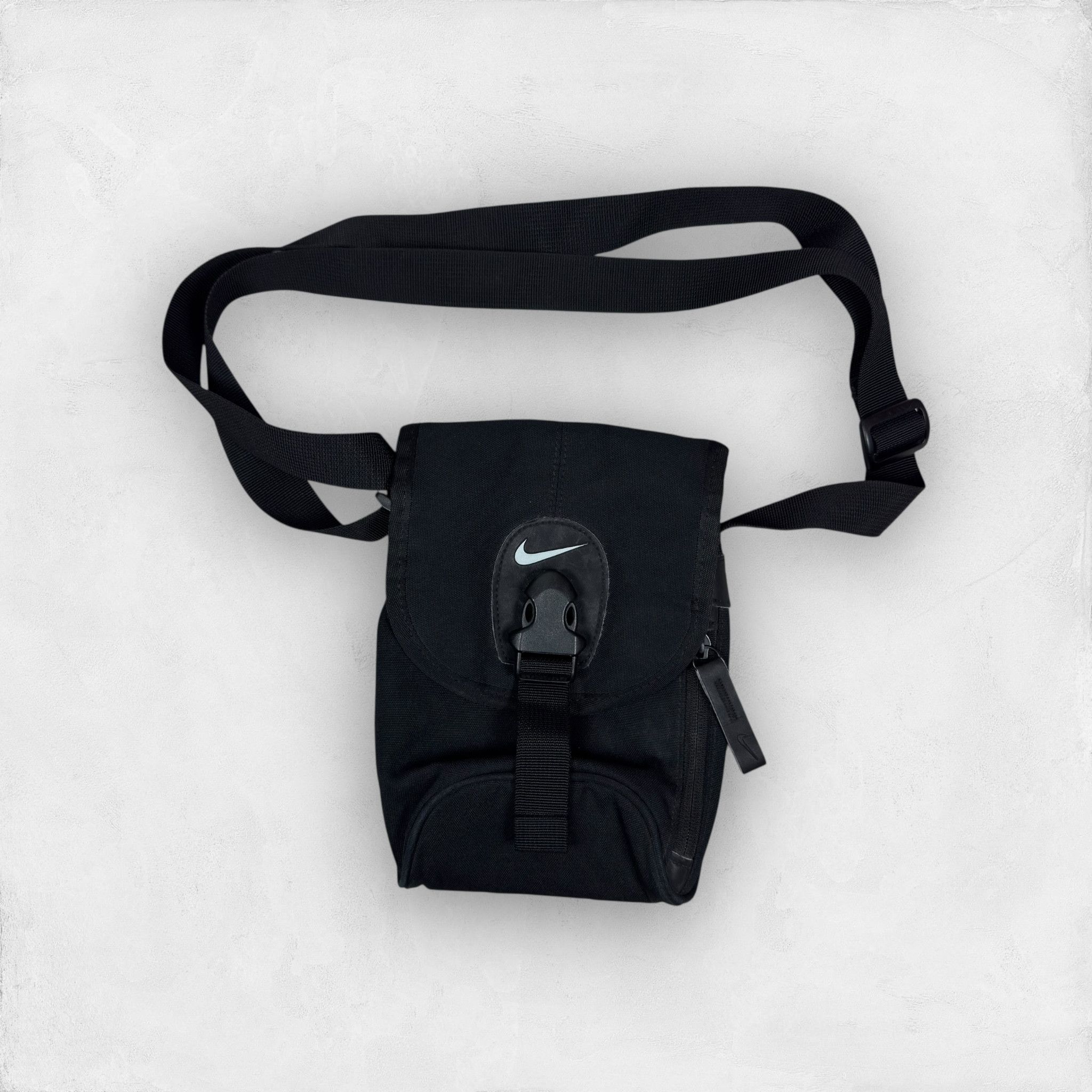 Nike Unisex Black Solo Swoosh Adjustable Strap Crossbody Bag, Men's