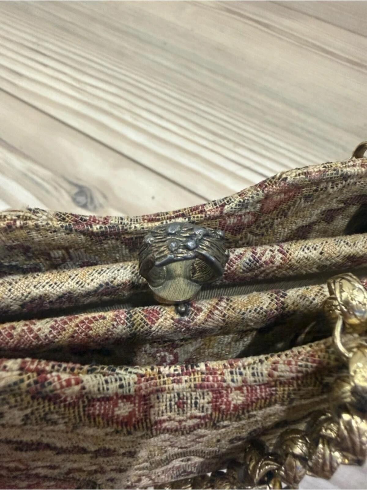 Other Morris Moskowitz VintageTapestry ShoulderBag with Gold Chain Size ONE SIZE - 3 Thumbnail