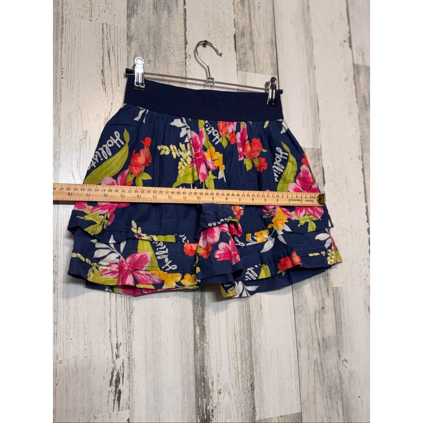 Hollister Hollister Floral Ruffle Mini Skirt Navy Size S Size 26" / US 2 / IT 38 - 7 Thumbnail