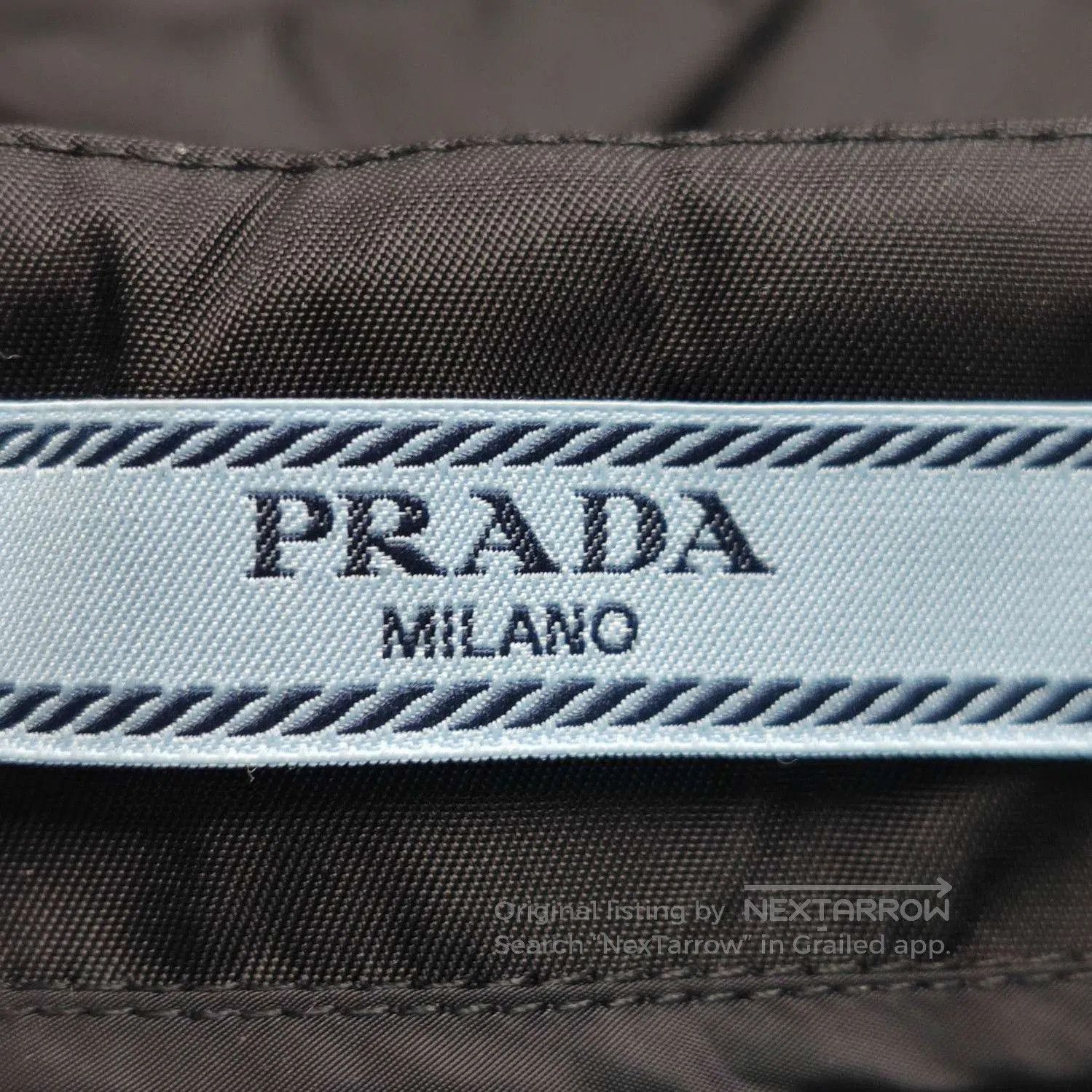Prada Prada Solid Color Quilted Midi Skirt . Size 24" / US 00 / IT 34 - 4 Thumbnail