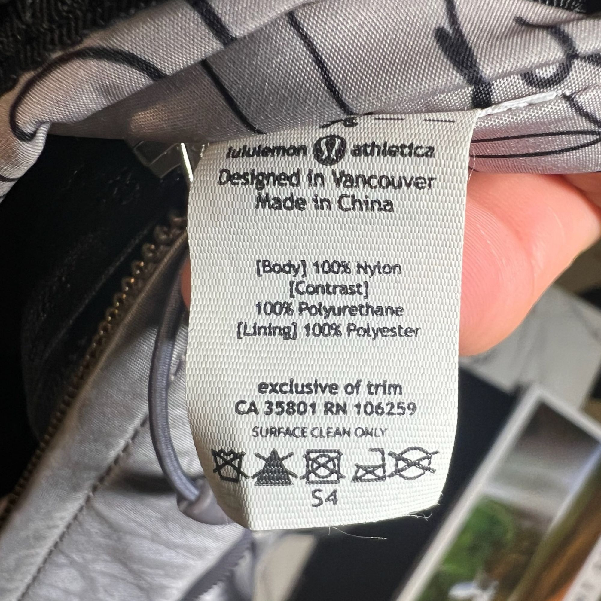 Lululemon Lululemon Athletica Grey Gym Bag Spacious Lightweight Durabl Size ONE SIZE - 6 Thumbnail