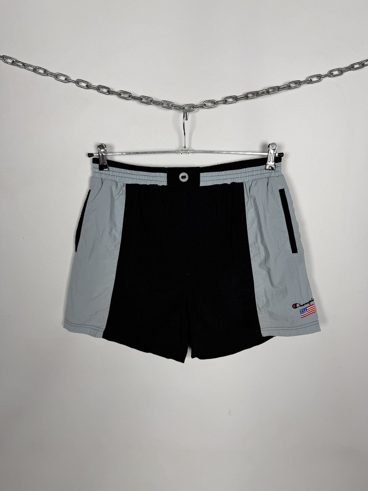 Champion Men’s Vintage Champion Athletic Shorts USA Flag 90s Size L Size US 36 / EU 52 - 1 Thumbnail