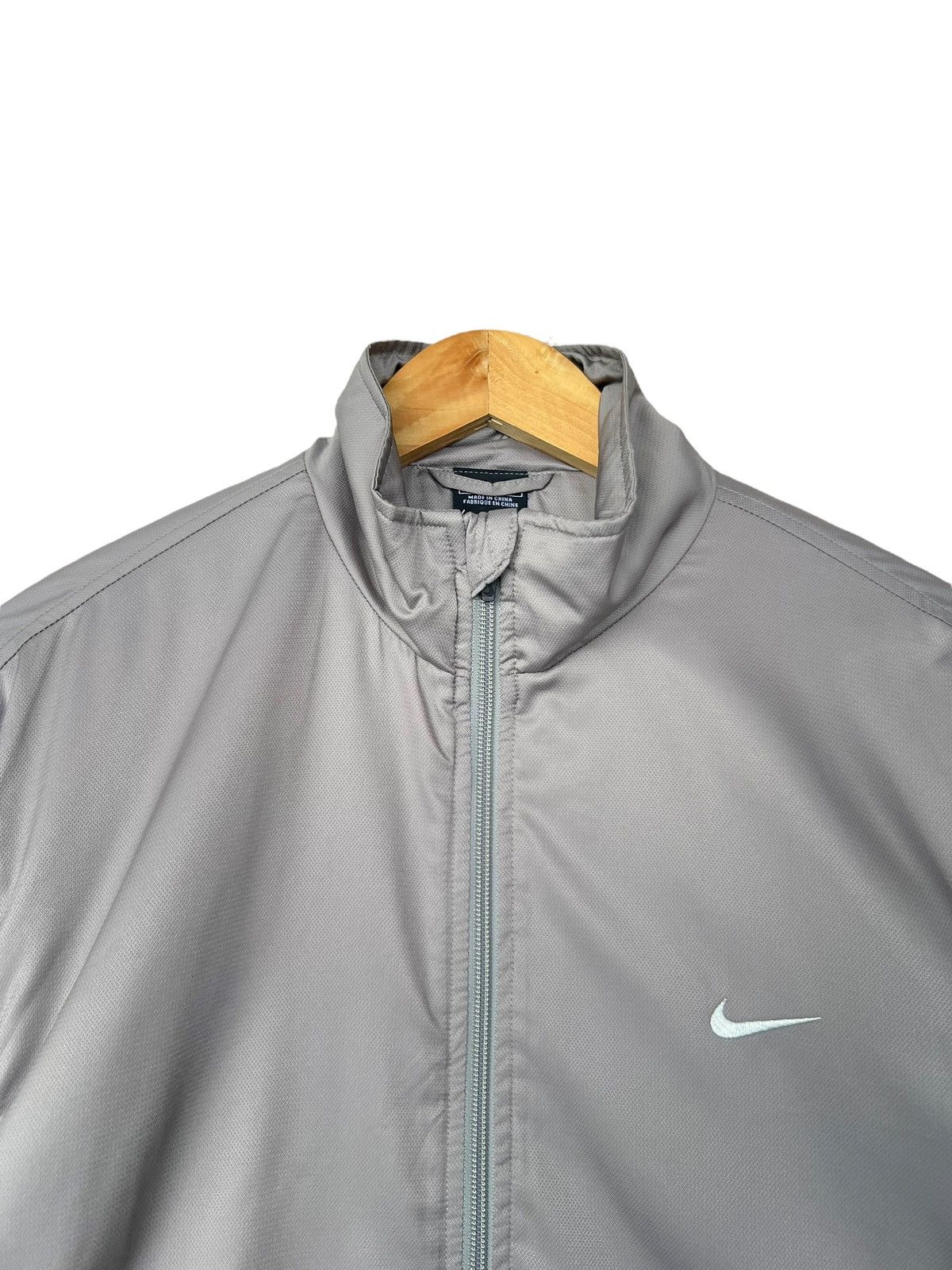 Nike × Vintage Vintage 2000s Nike Zipper Grey Light Jacket Size US XL / EU 56 / 4 - 3 Thumbnail