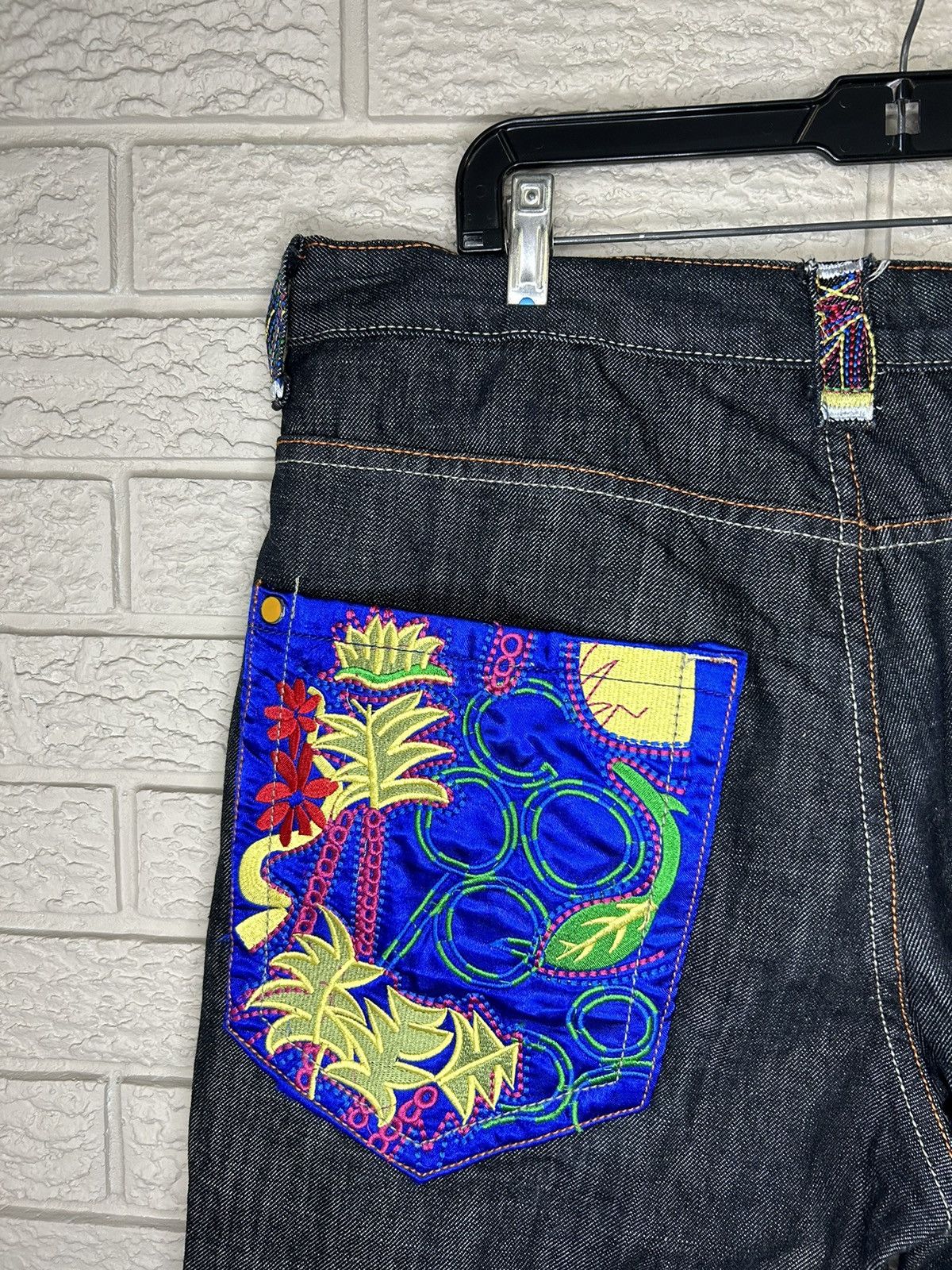 Coogi Vintage Coogi Embroidered Baggy Denim Shorts Rare Size US 38 / EU 54 - 3 Thumbnail