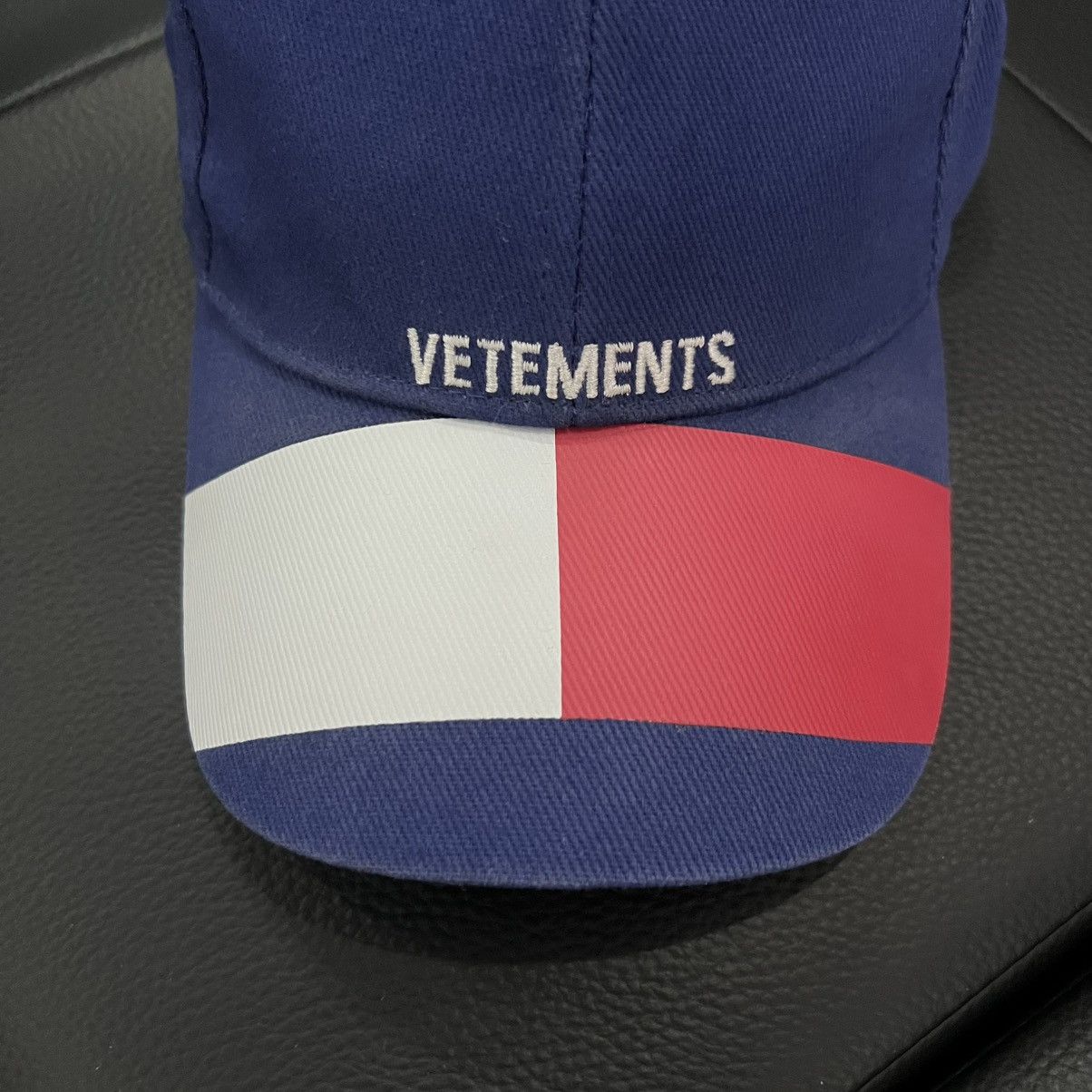Vetements SS18 Tommy Hilfiger Cap