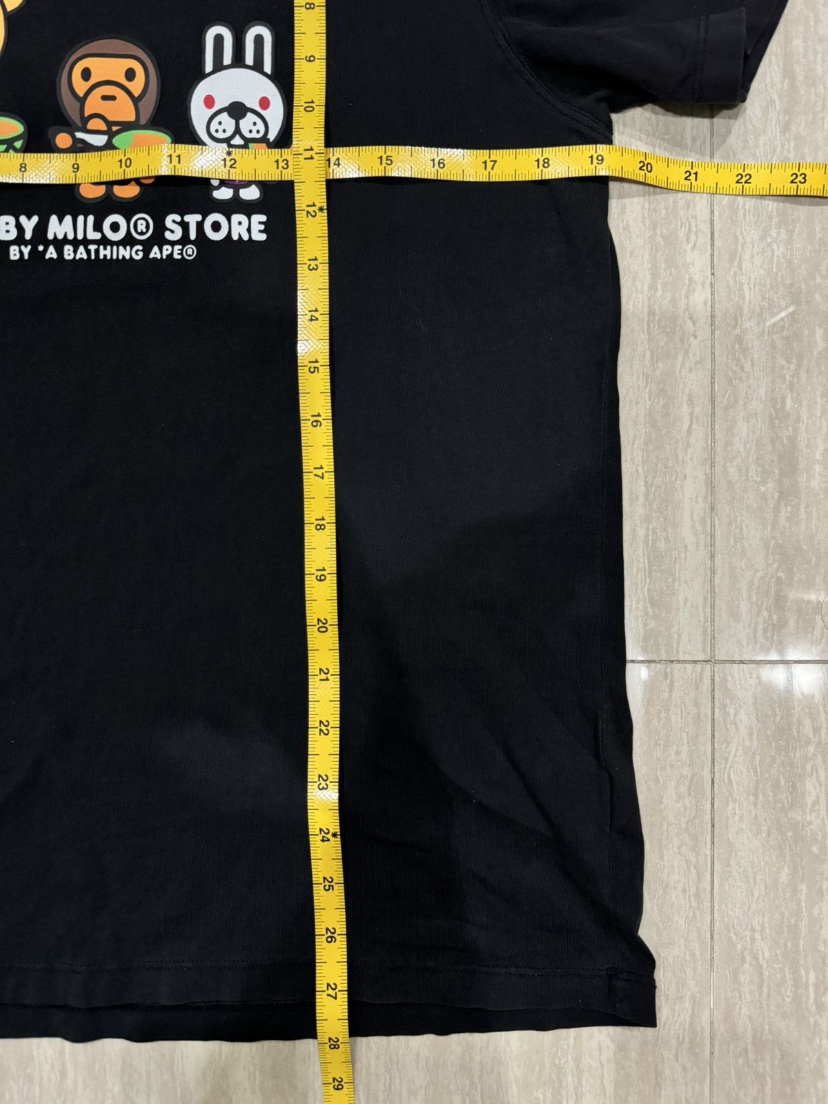 Nowhere Baby Milo Eating Melon, Baby Milo Store Size US XL / EU 56 / 4 - 3 Thumbnail
