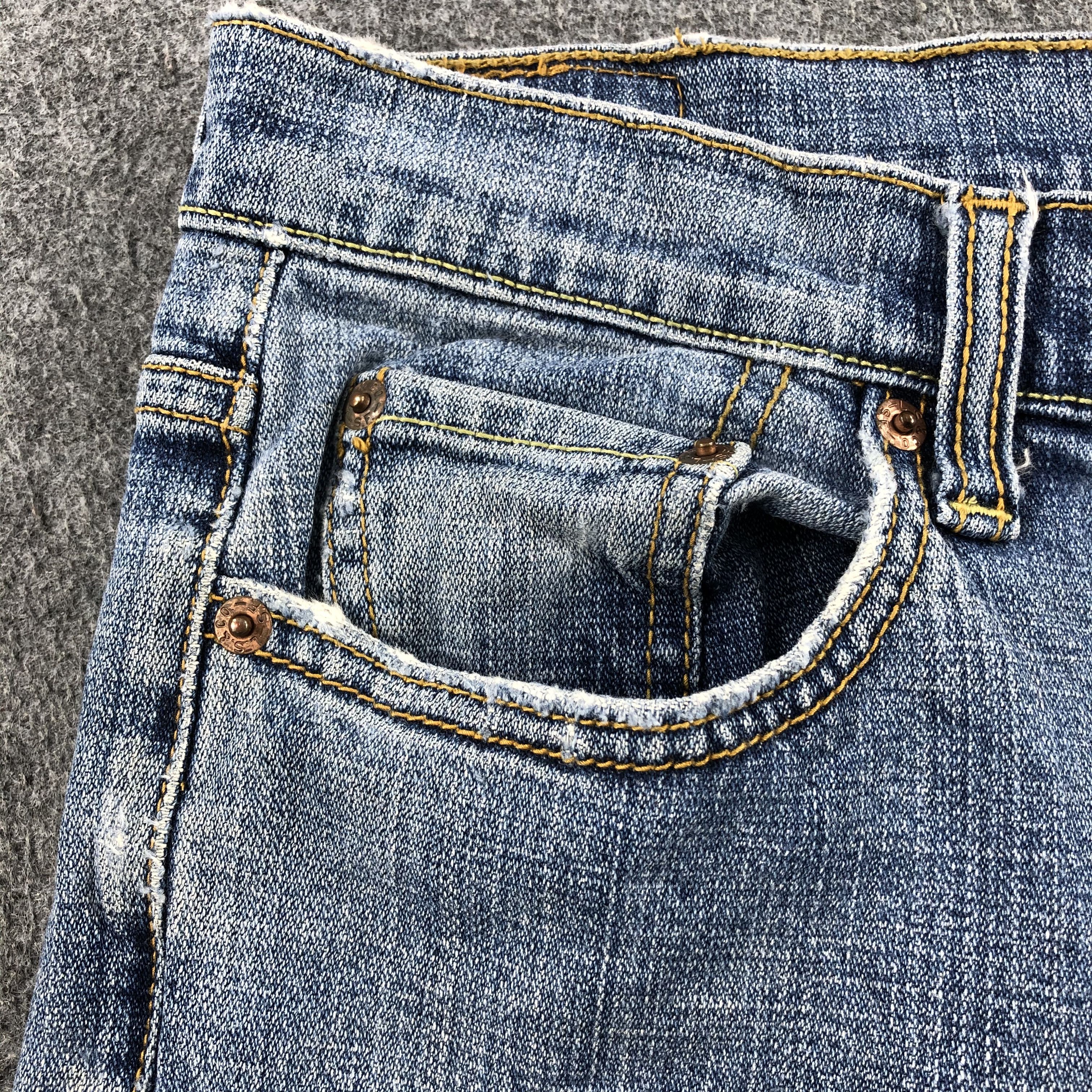 Levi's Vintage Blue Wash Levis 505 Jeans-J2202 Size US 34 / EU 50 - 10 Thumbnail