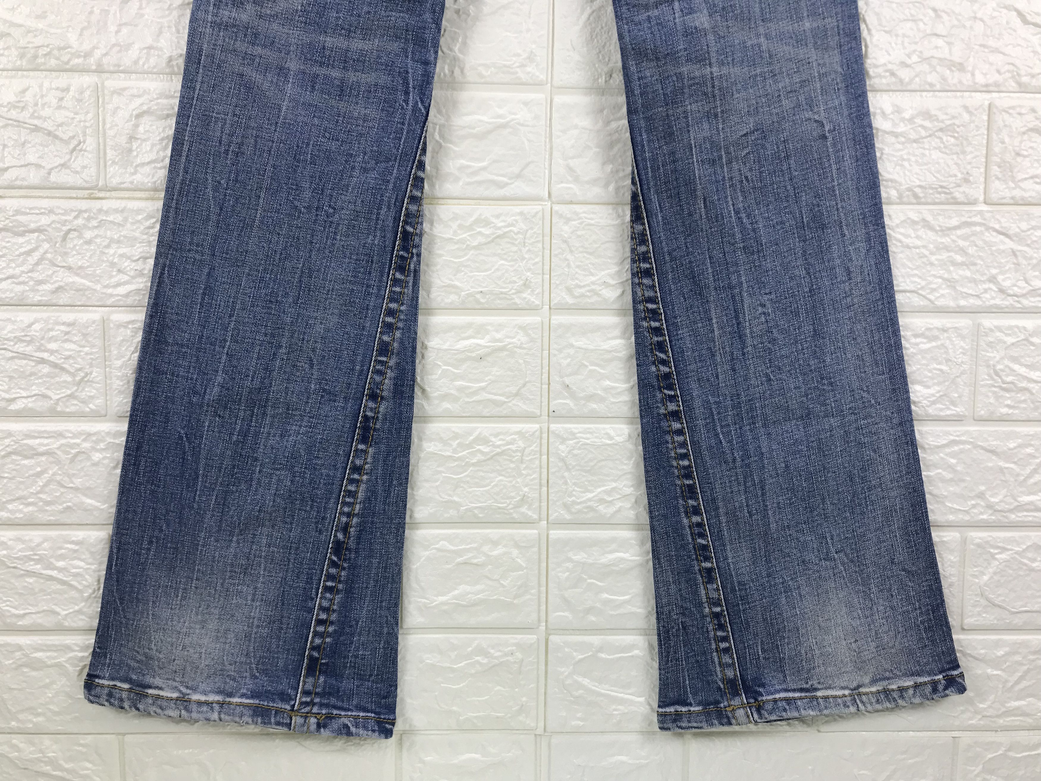 Japanese Brand Vintage Lolita Bell Bottom Washed Flare Jeans Size 28" / US 6 / IT 42 - 8 Thumbnail