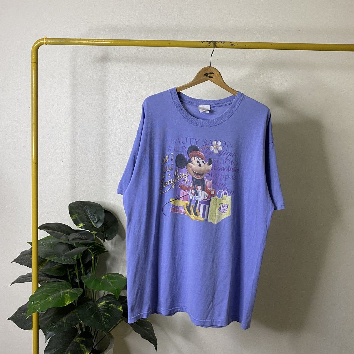 Disney Vintage 2000s Disney Mickey Mouse T Shirt Size US XL / EU 56 / 4 - 1 Thumbnail