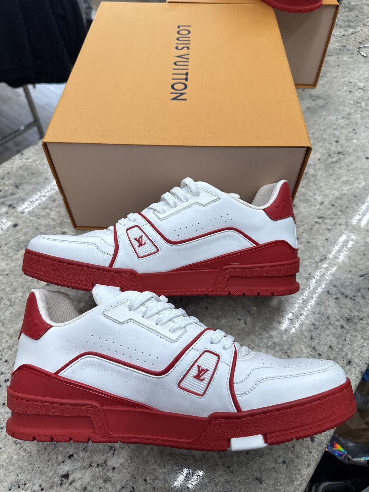 Louis Vuitton Louis Vuitton Red/White Trainers Size US 9 / EU 42 - 2 Thumbnail