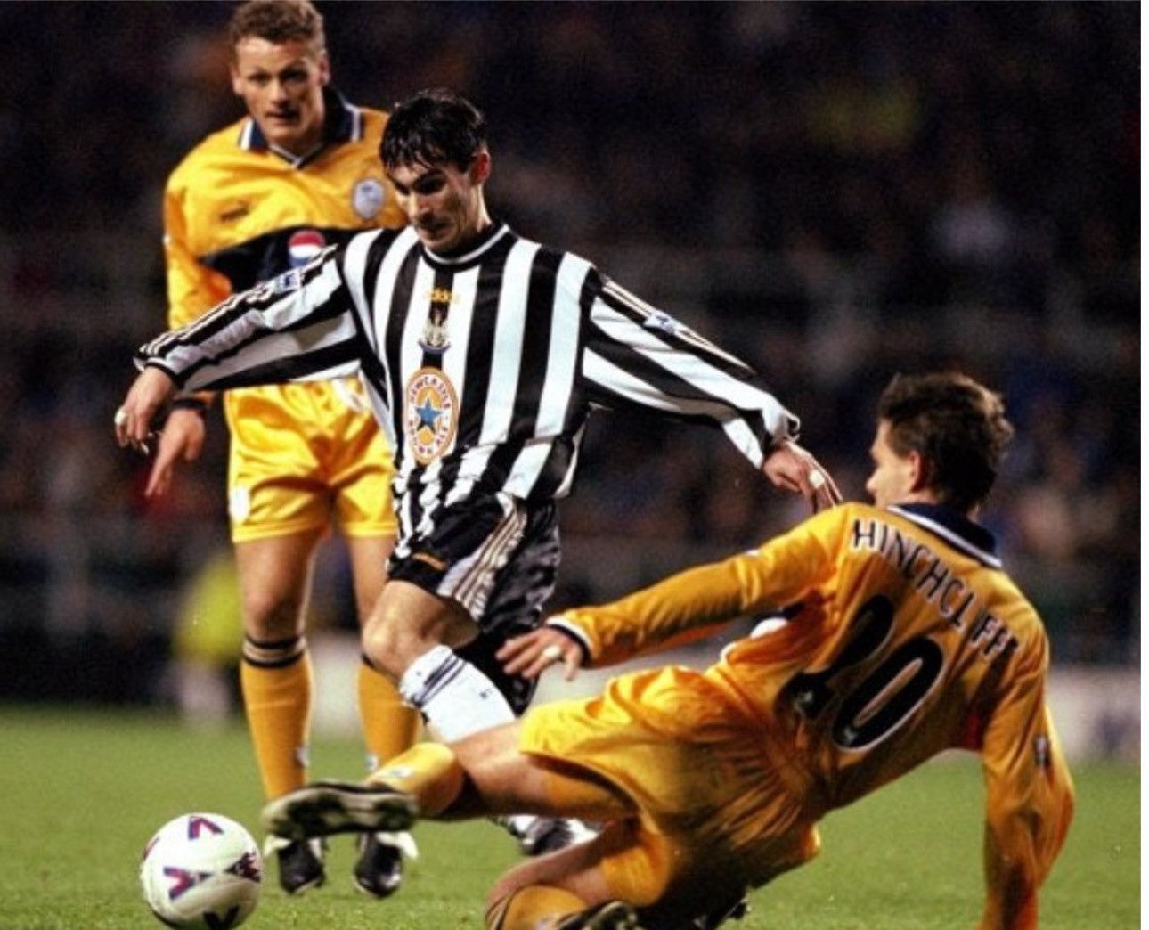 Puma Sheffield Wednesday 90/00 L/S away shirt #20 Hinchcliffe Size US L / EU 52-54 / 3 - 14 Thumbnail