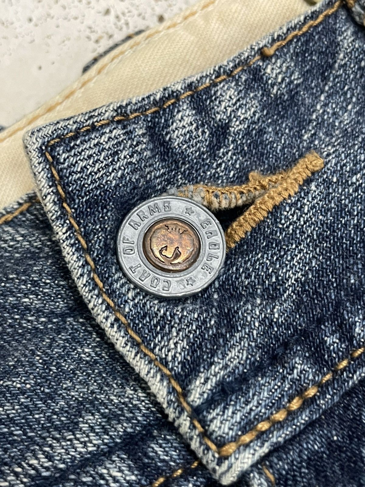 Japanese Brand Heart Jeans Buckle Back Fold Denim Whisker Size US 29 - 11 Thumbnail