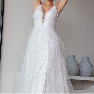A-Line/Princess Tulle Applique V-neck Sleeveless Sweep/Brush