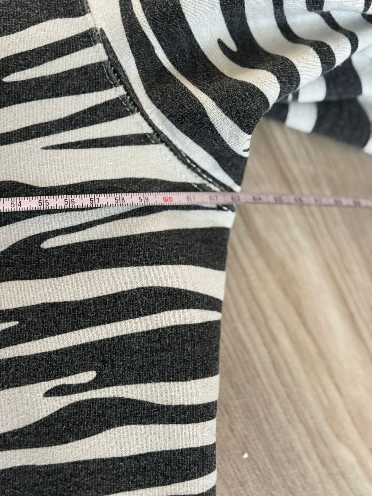 Supreme Supreme Box Logo Zebra Size US M / EU 48-50 / 2 - 7 Thumbnail