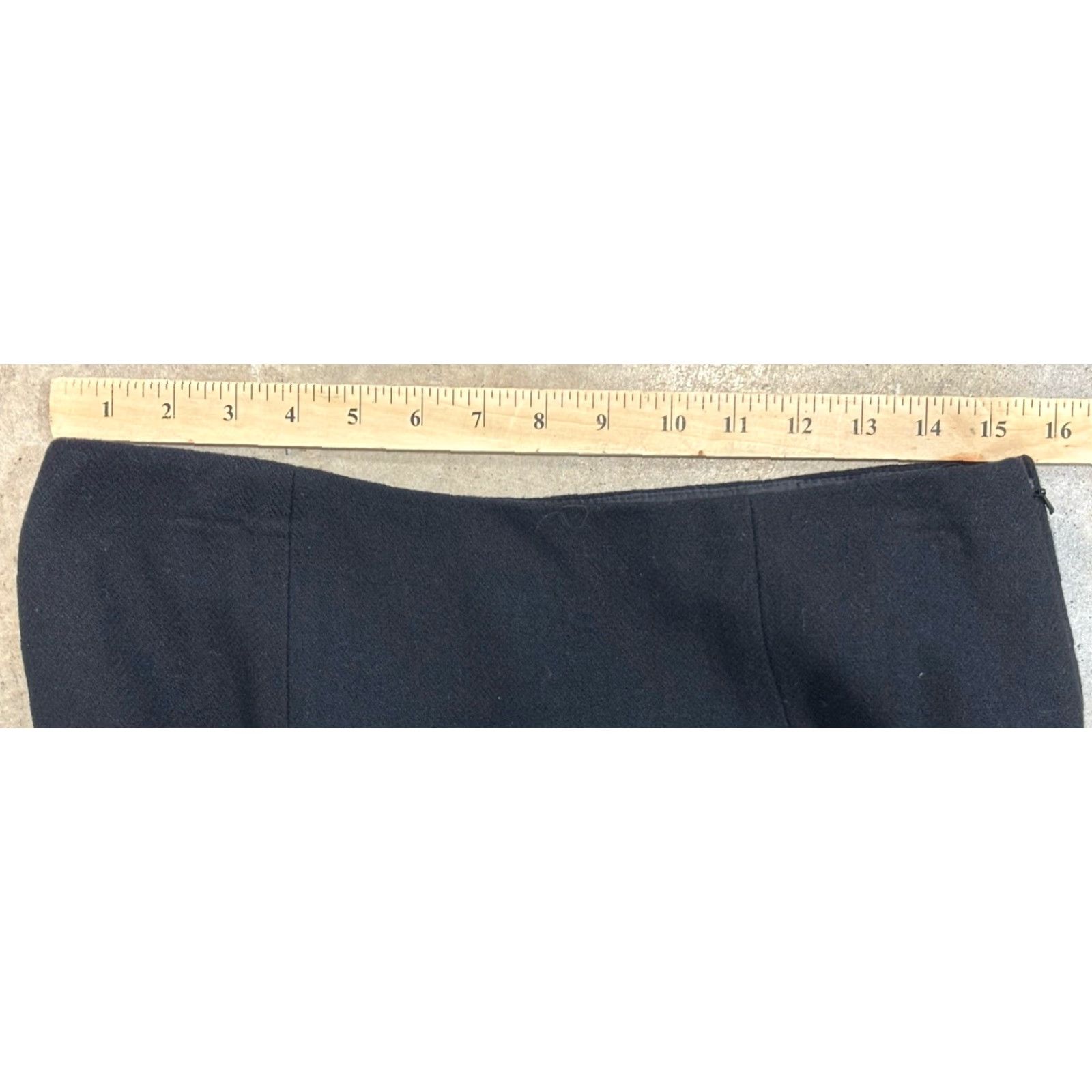 Chaps VINTAGE Chaps Skirt A-Line Womens Sz 8 Black Wool Lined Knee Length Career Academia Old$ Pre-owned Good Size 30" / US 8 / IT 44 - 5 Thumbnail