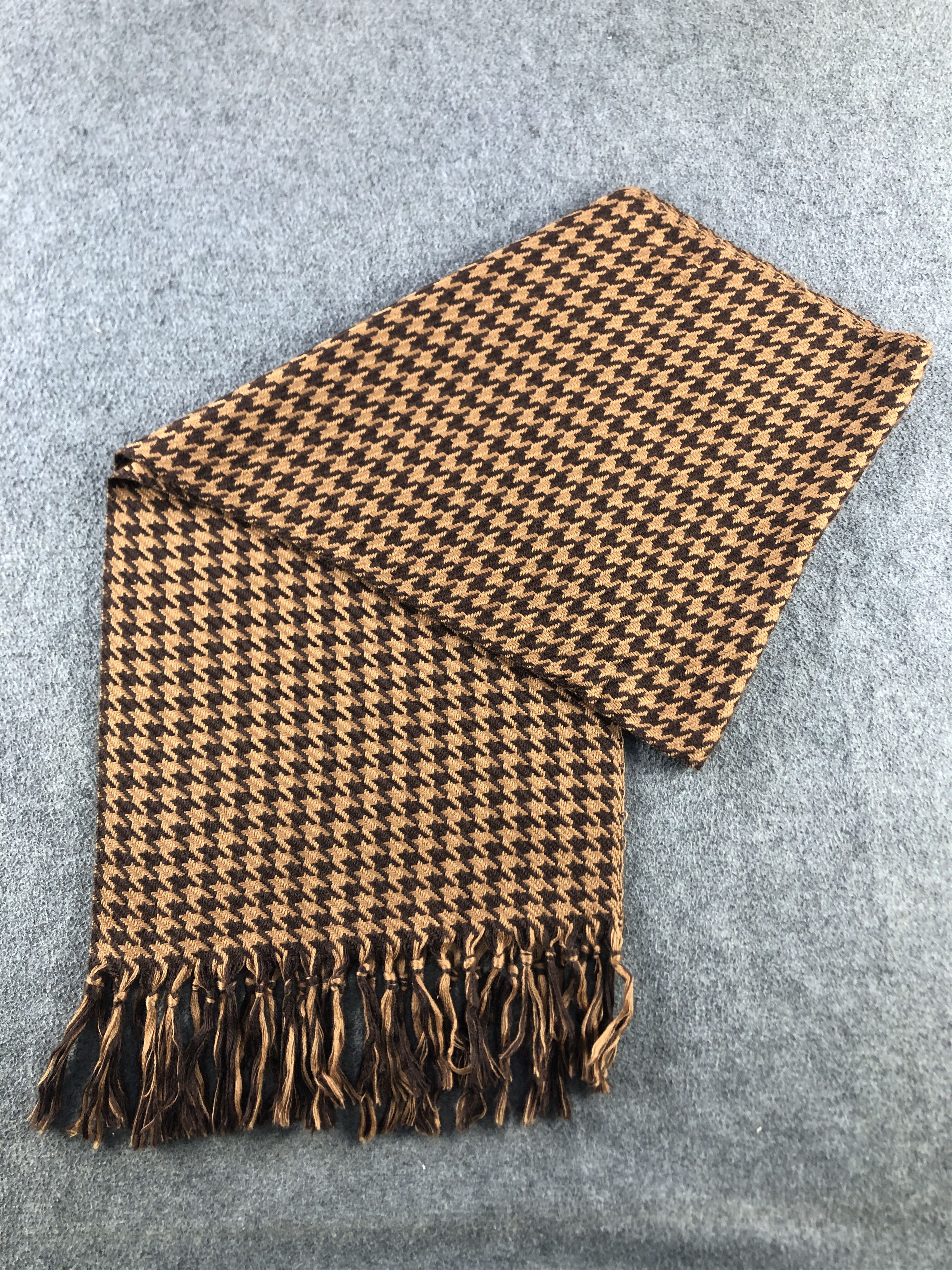 Beams Plus Beams Houndstooth Scarf / Muffler / Neckwear P950 Size ONE SIZE - 6 Thumbnail