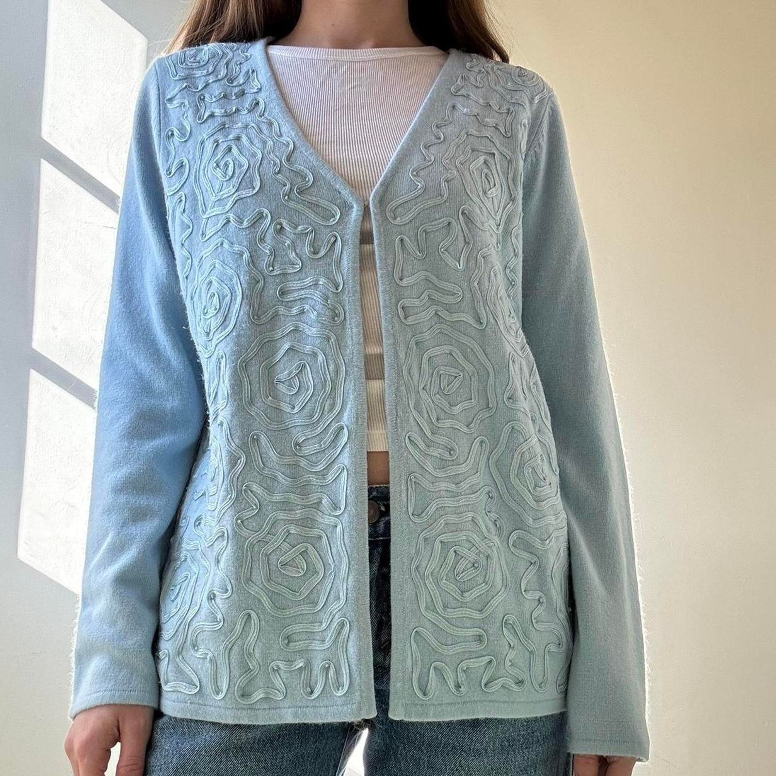 Vintage Vintage Designers Originals Ice Blue Cardigan Small Spring Size S / US 4 / IT 40 - 1 Thumbnail