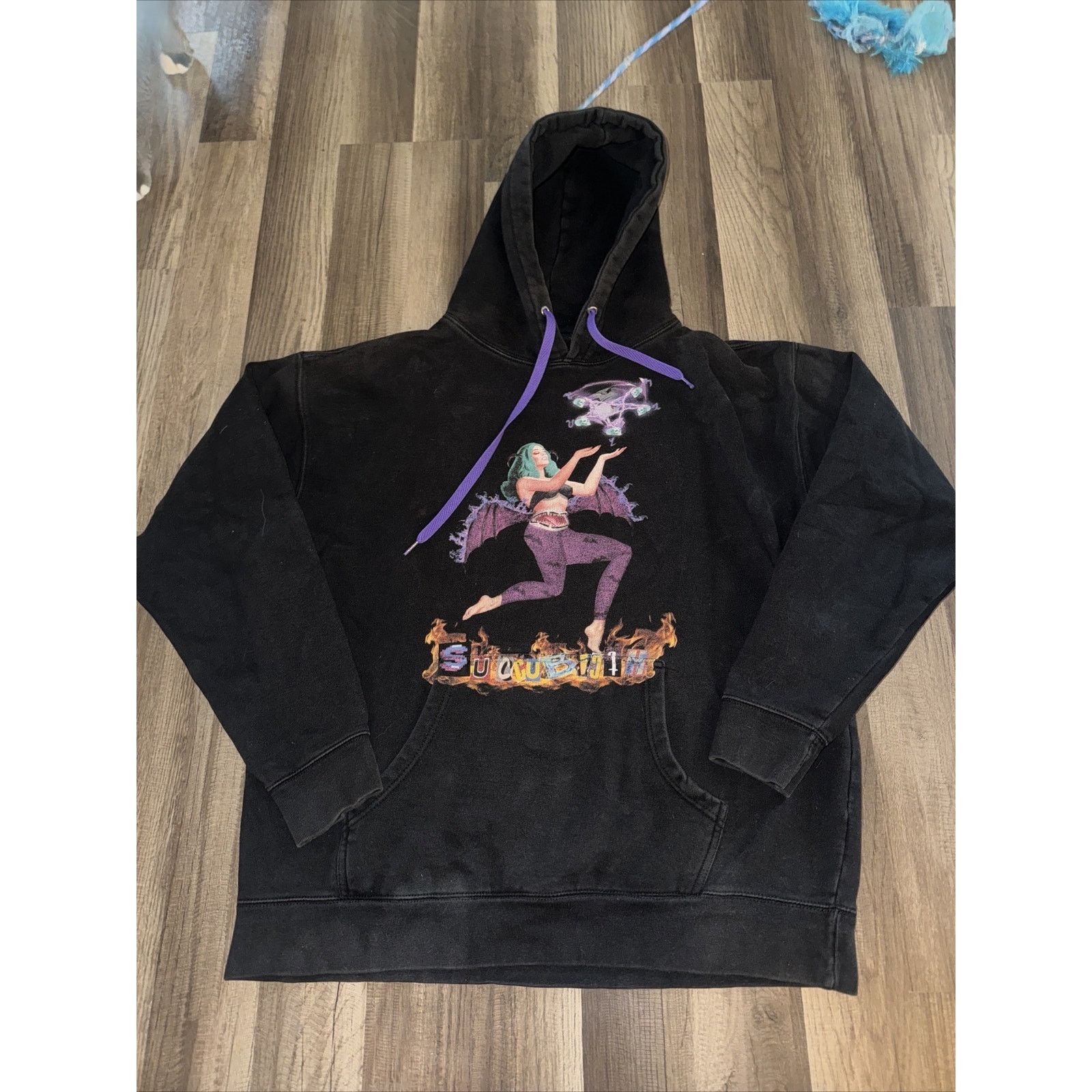 Band Tees × Japanese Brand Anime Succubicity Hoodie Black L 24x26 Heavyweight Succubis Size US L / EU 52-54 / 3 - 1 Thumbnail