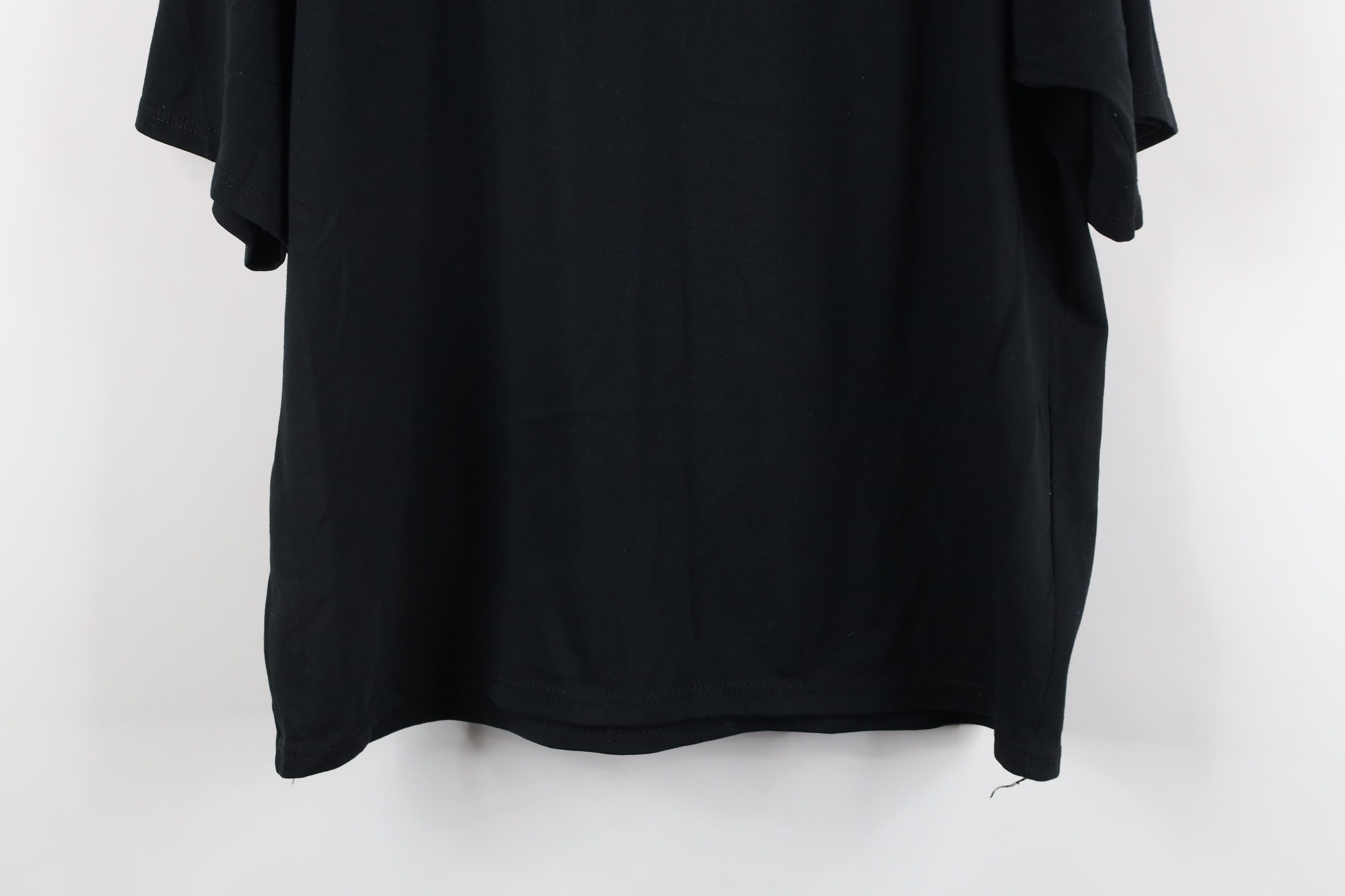 Vintage Vintage 90s Streetwear Short Sleeve Pocket T-Shirt Black USA Size US XL / EU 56 / 4 - 11 Thumbnail