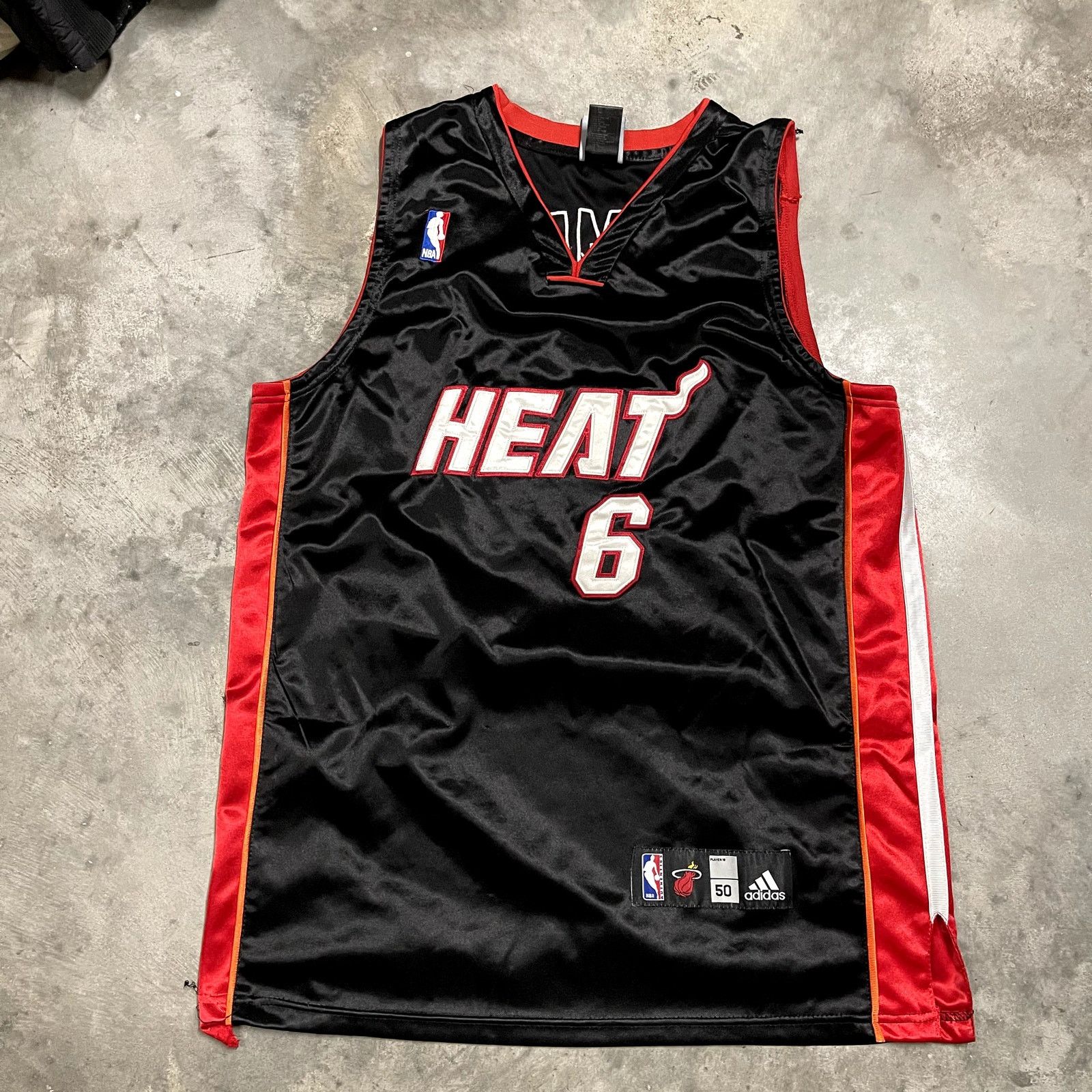 Lebron james miami vice jersey online
