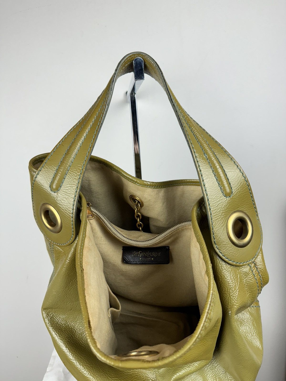 Yves Saint Laurent Leather bag Yves Saint Laurent original casual luxury item Size ONE SIZE - 5 Thumbnail