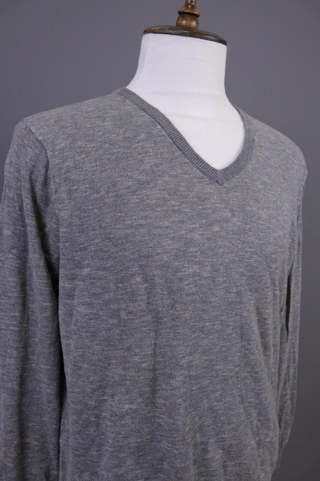 J.Crew Men J.Crew Gray V-Neck Cotton Sweater Size M Size US M / EU 48-50 / 2 - 4 Thumbnail