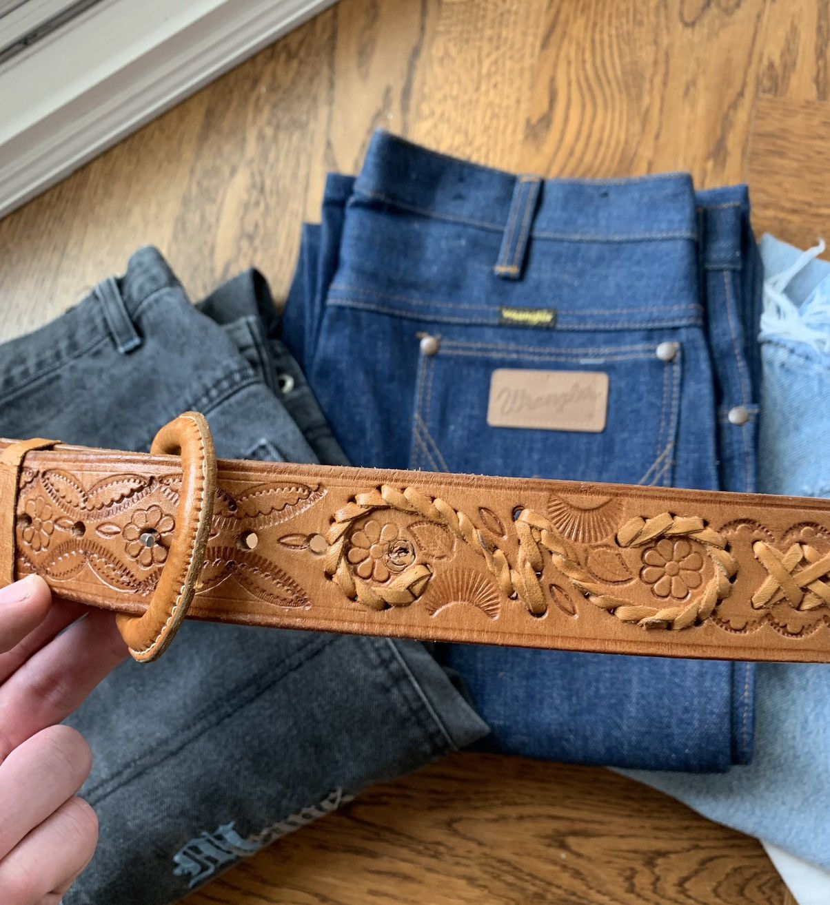 Vintage 1970s Tooled Leather Belt Vintage Weave 70s Big XL 40 Hippie Size ONE SIZE - 8 Thumbnail