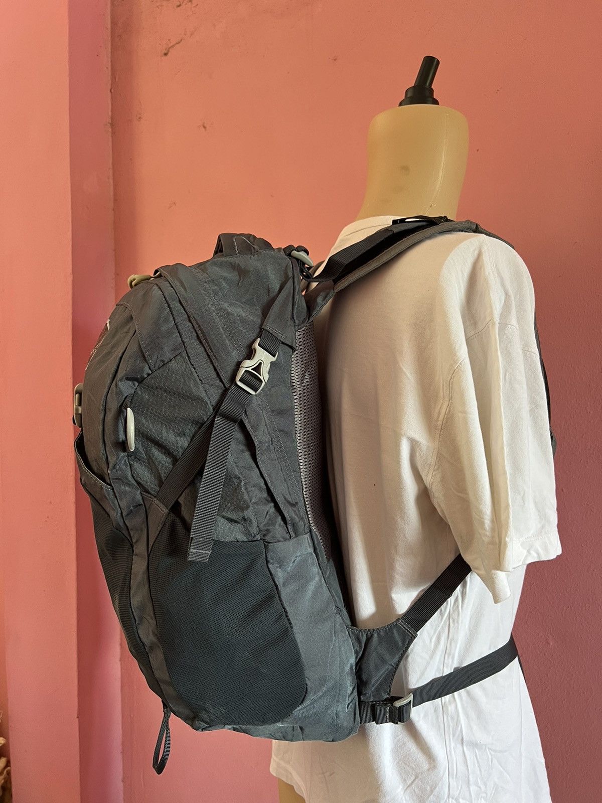 Osprey Osprey outdoor Bagpack Size ONE SIZE - 3 Thumbnail