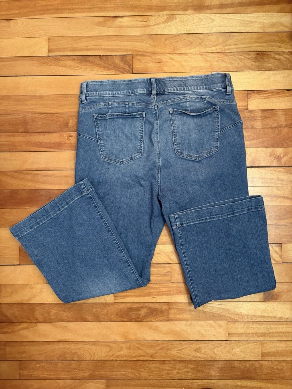 Torrid Torrid Bombshell Flare Jeans - 18XS Size 40" / US 18 - 3 Thumbnail