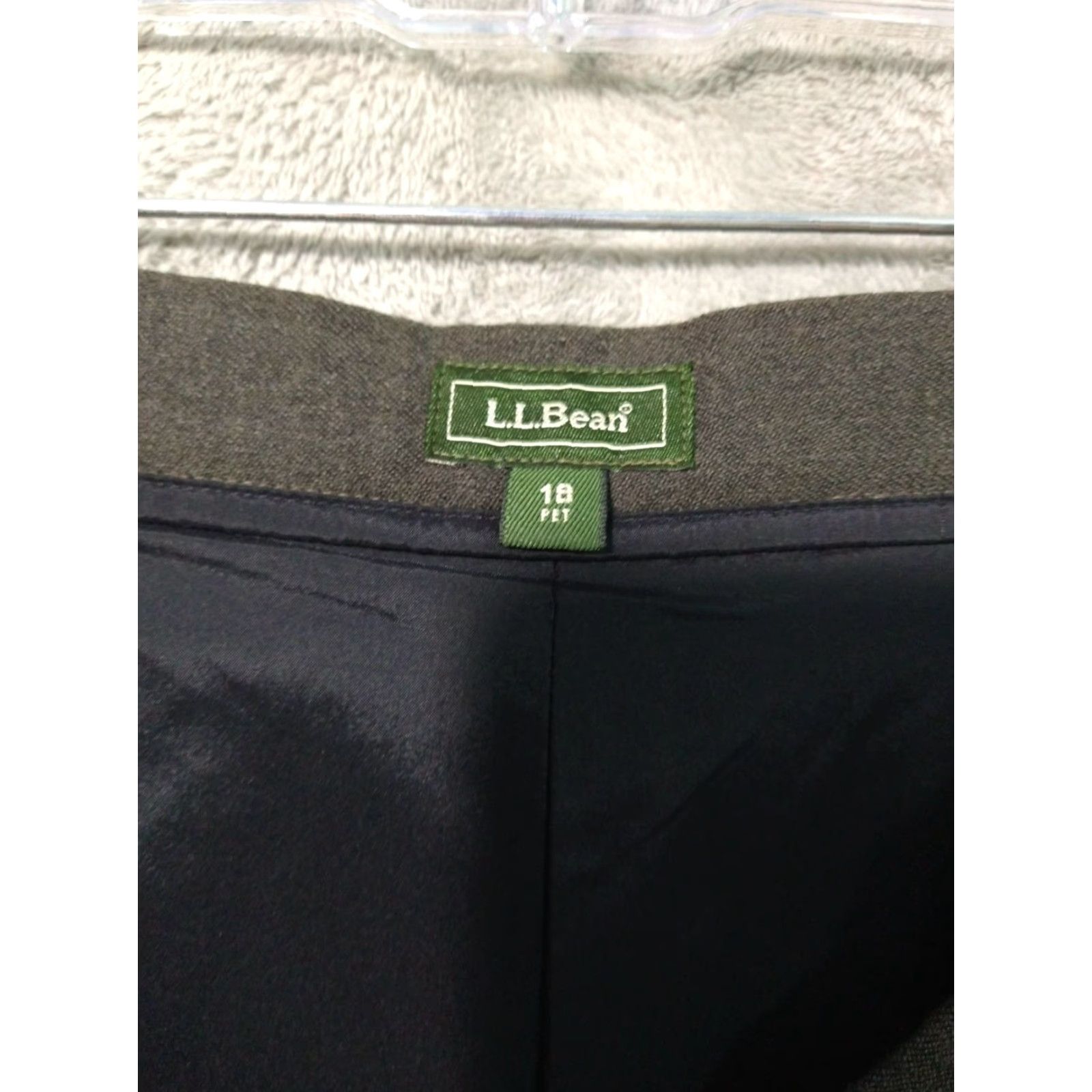 Vintage LL Bean Pants Womens 16 Petite Brown Wool Straight Leg High Rise Pleated Size 38" / US 16 / IT 52 - 7 Thumbnail