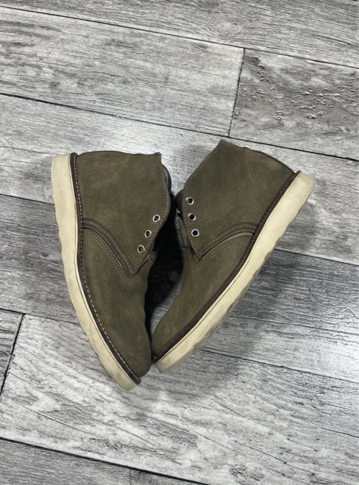 Red Wing Red Wing Shoes 3144 Chukka Suede Boots Size US 6.5 / EU 39-40 - 1 Thumbnail